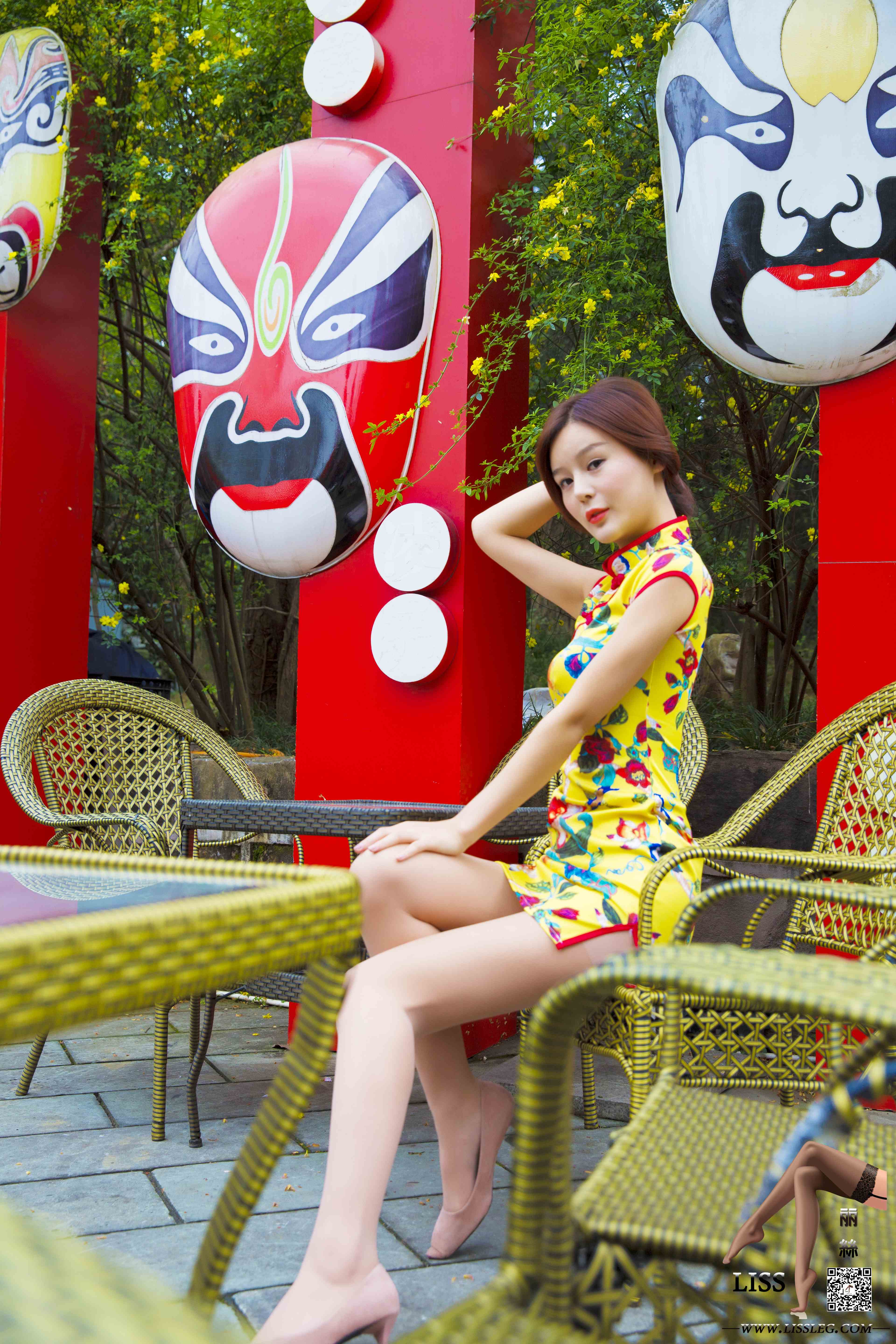 China Beauty Legs and feet 673