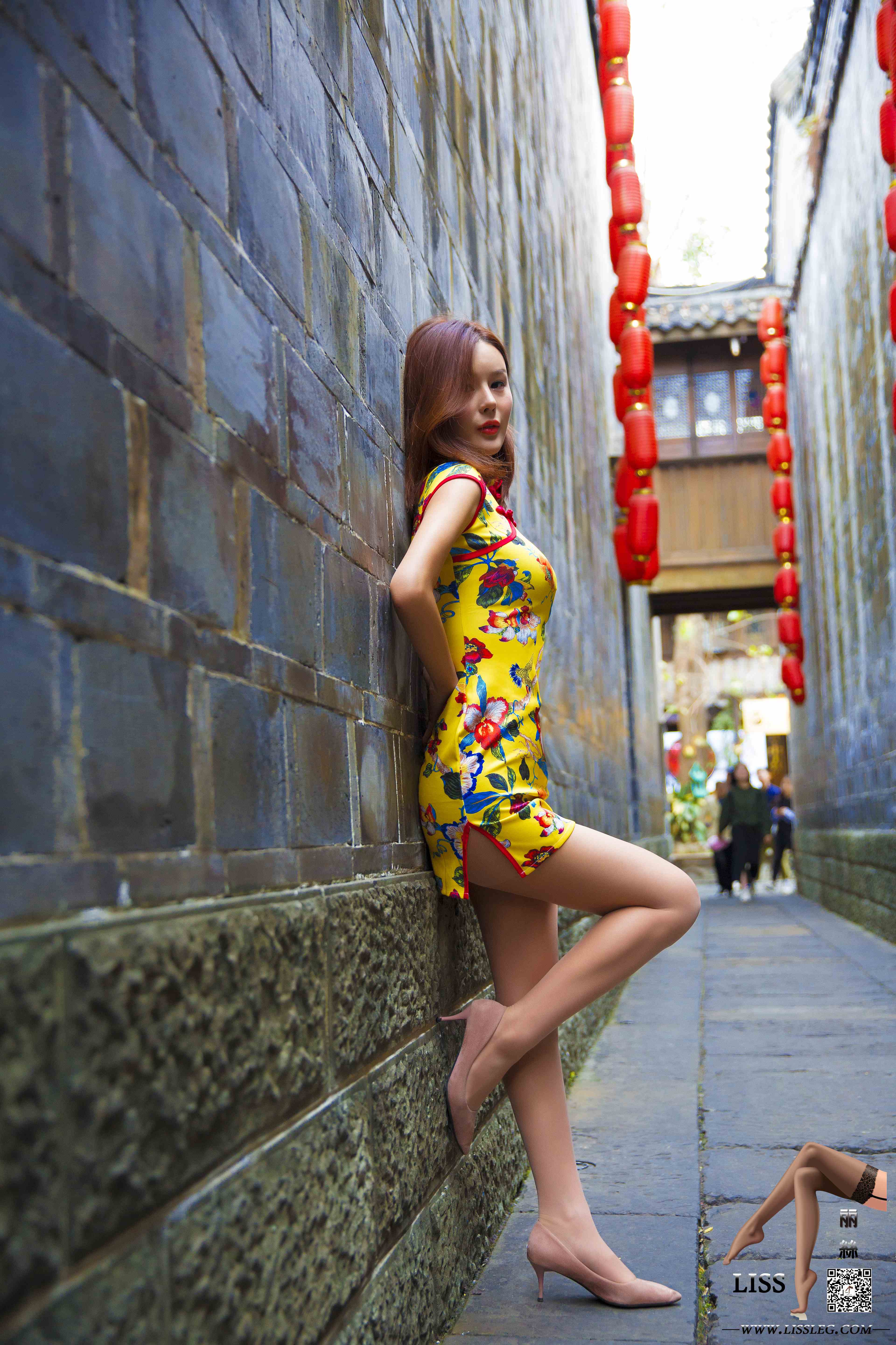 China Beauty Legs and feet 673