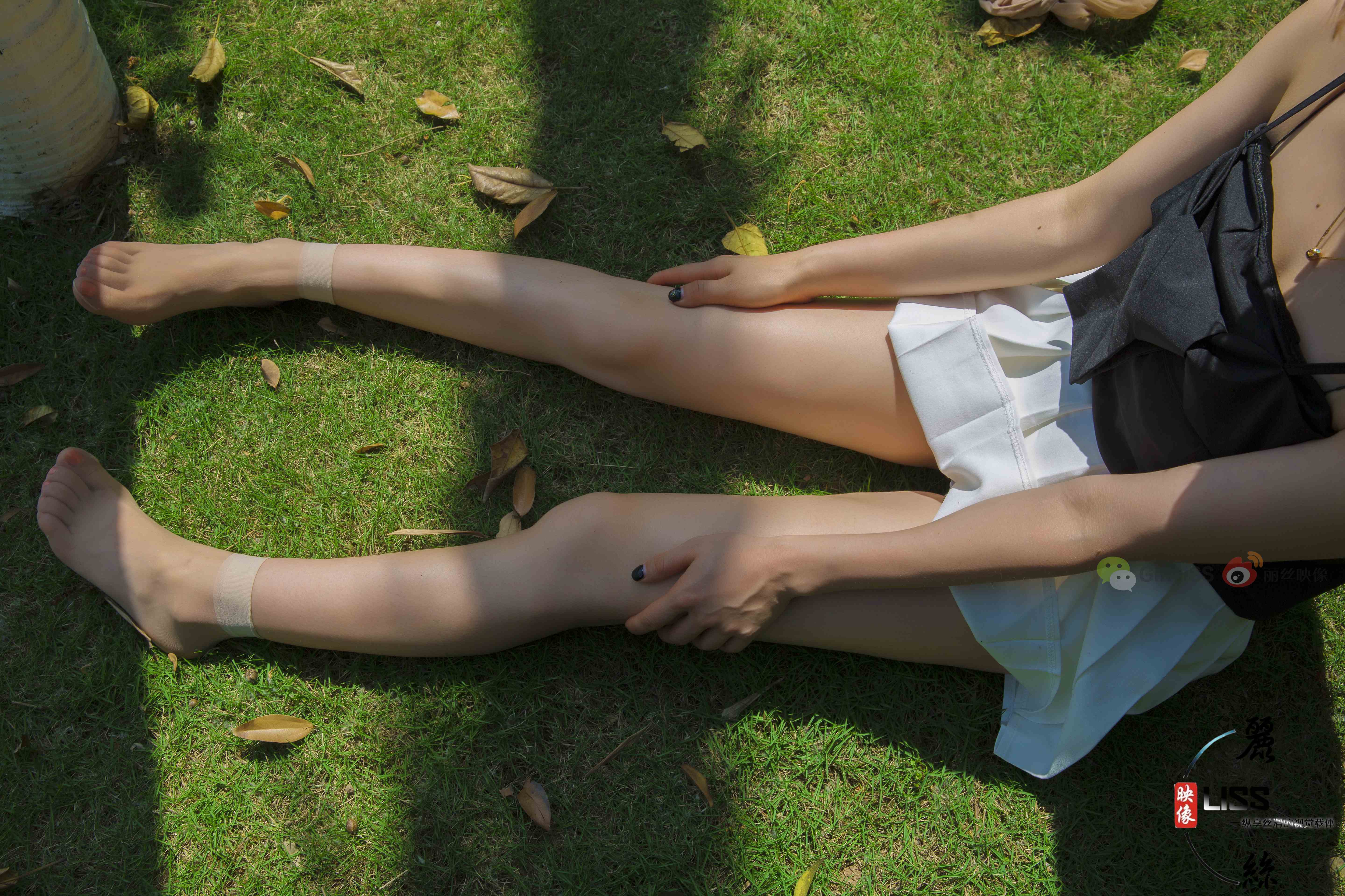 China Beauty Legs and feet 677