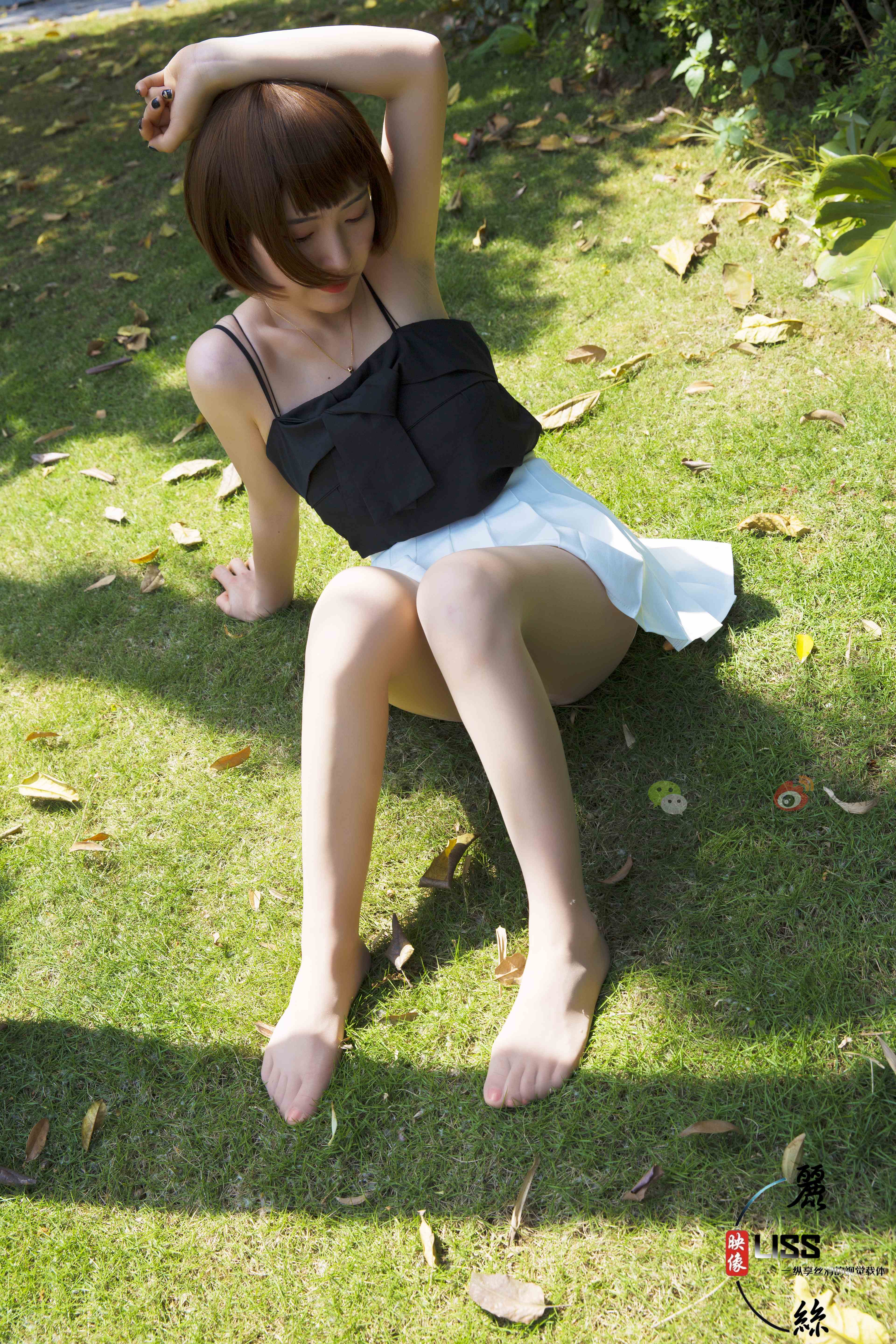 China Beauty Legs and feet 677