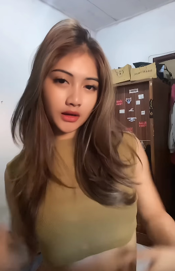 looking makes it uuhhooott_34