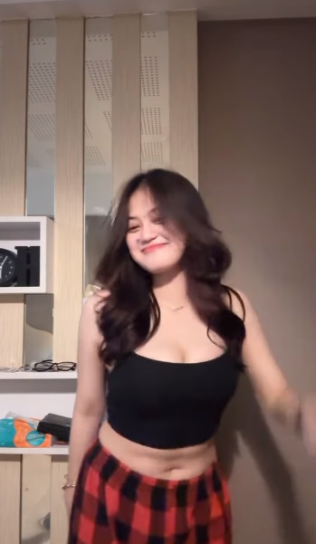 looking makes it uuhhooott_34