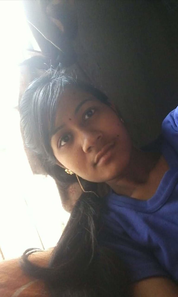 Village Hot Girl Booby Fingering pic