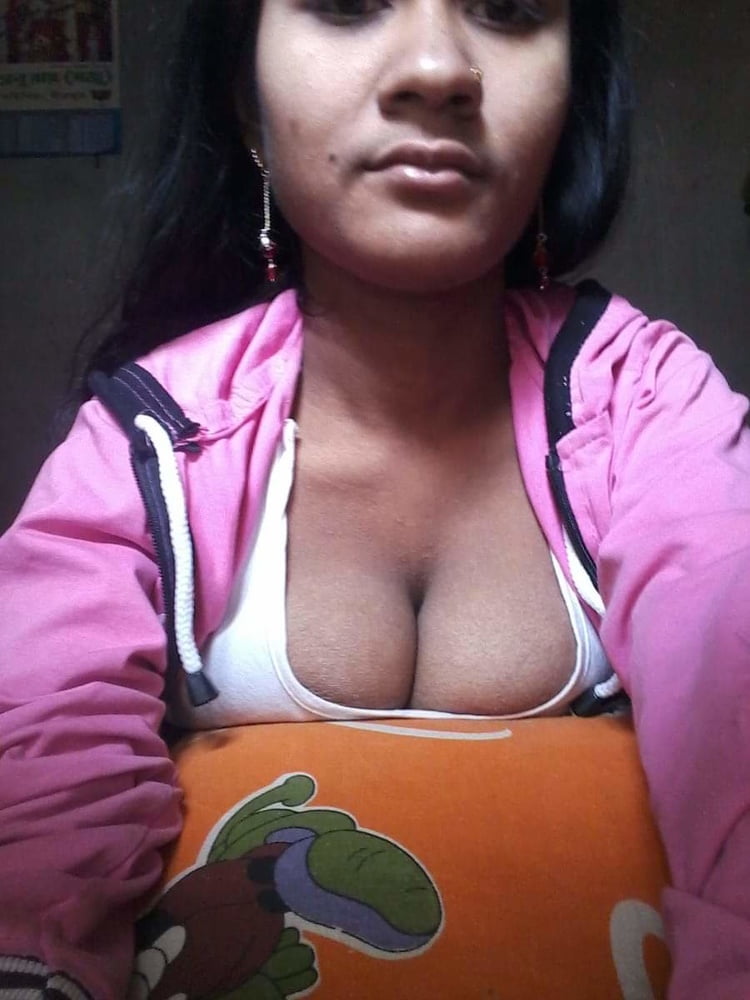 Village Hot Girl Booby Fingering pic