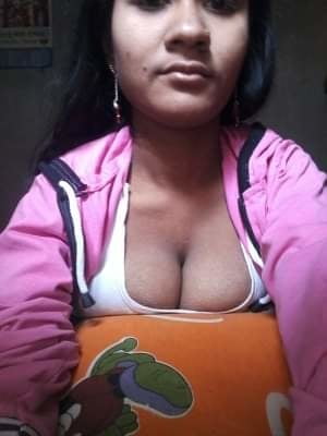 Village Hot Girl Booby Fingering pic