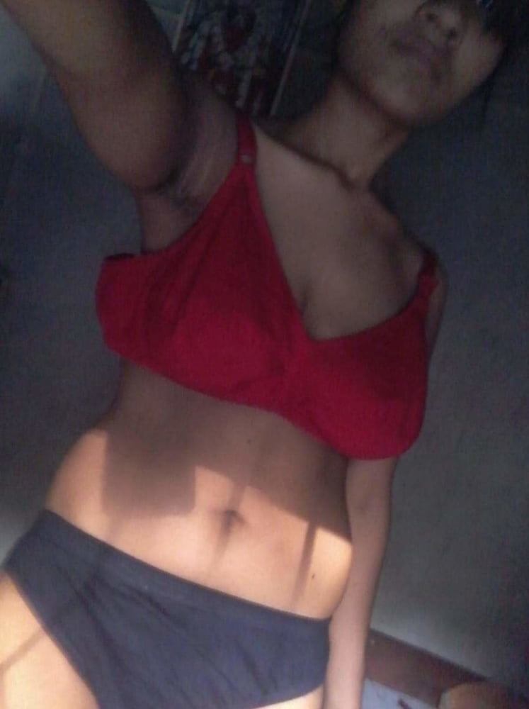 Village Hot Girl Booby Fingering pic