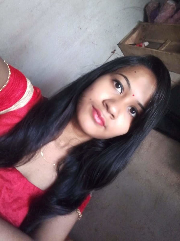 Village Hot Girl Booby Fingering pic