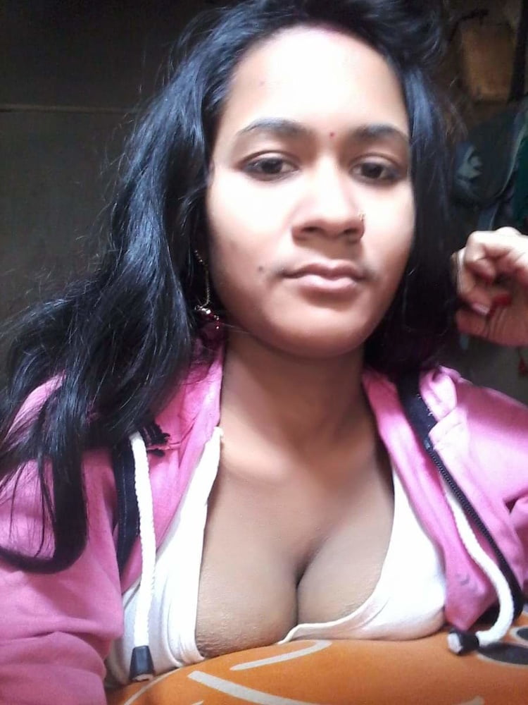 Village Hot Girl Booby Fingering pic