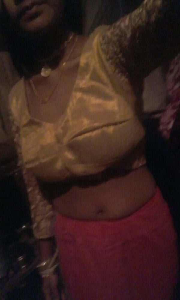 Village Hot Girl Booby Fingering pic