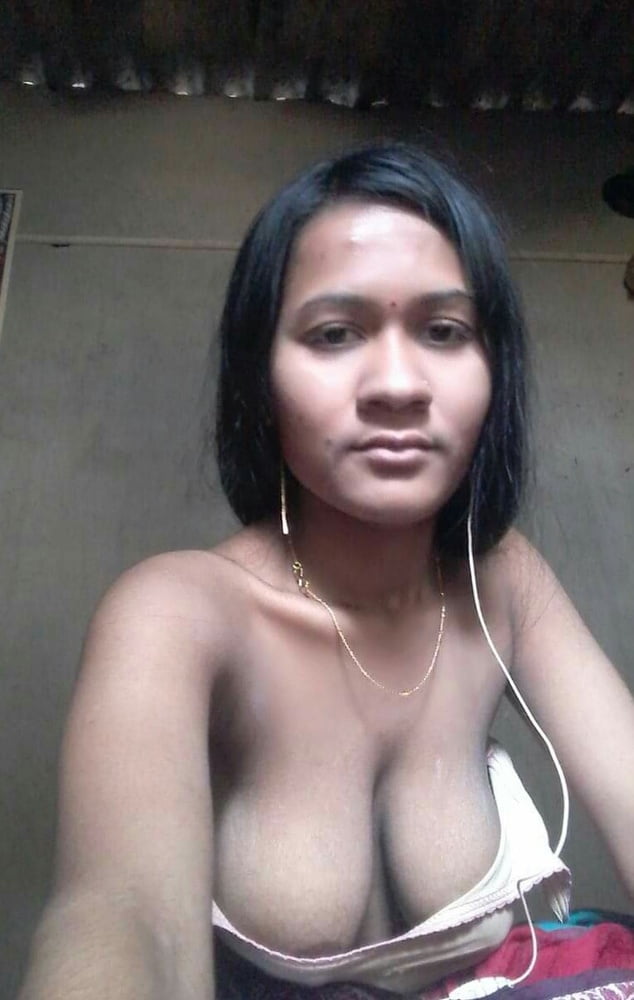 Village Hot Girl Booby Fingering pic