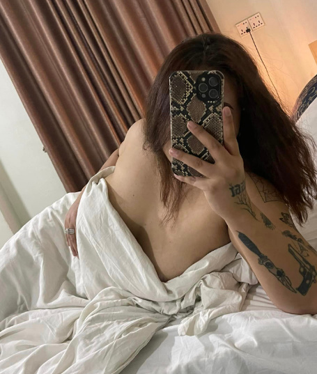 looking makes it uuhhooott_36