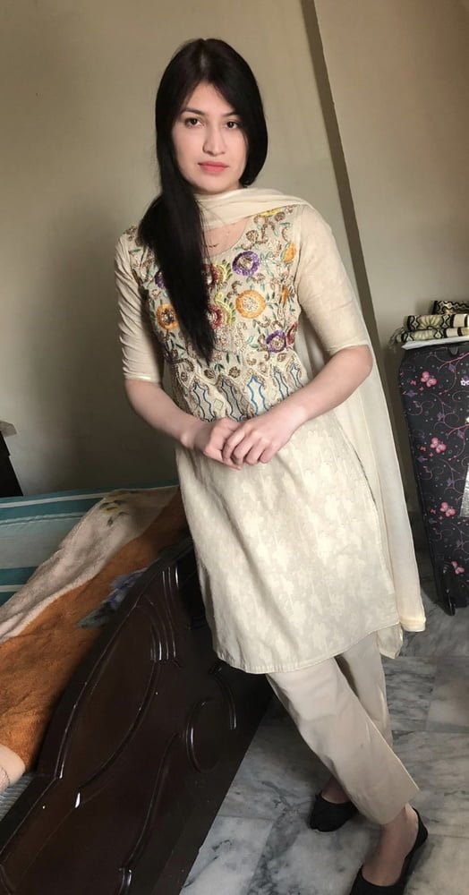 Pakistani girl part 1