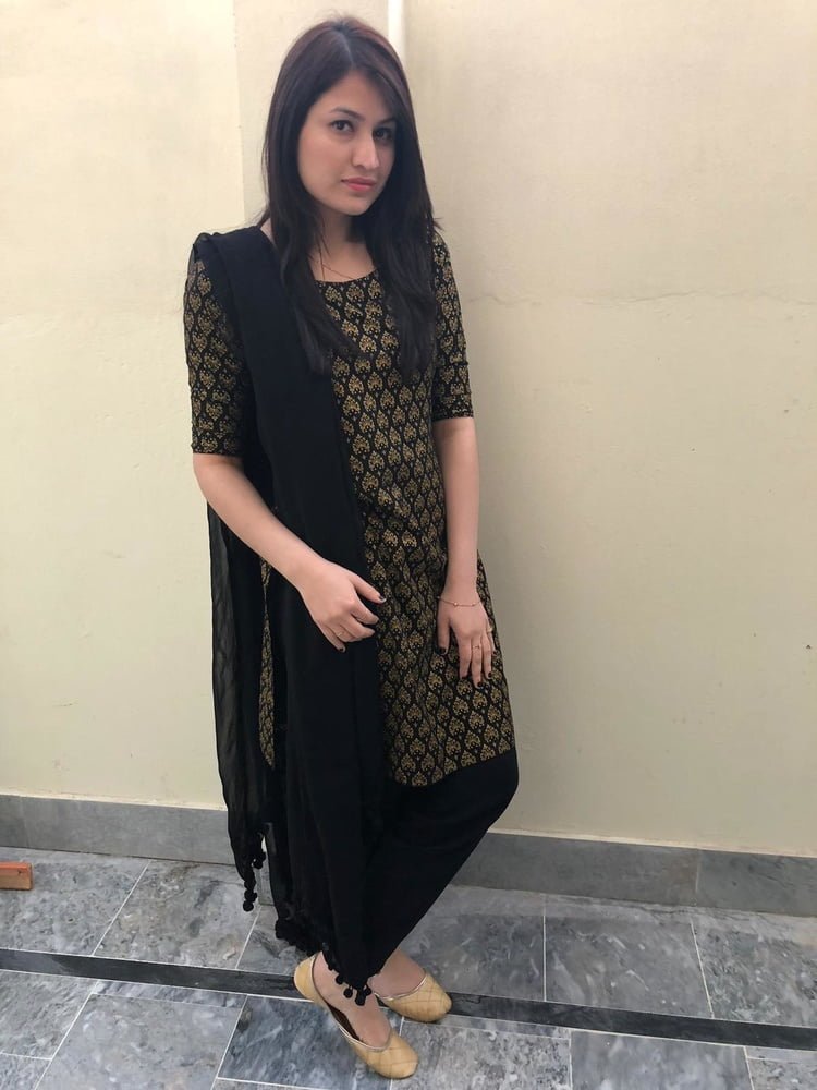 Pakistani girl part 1