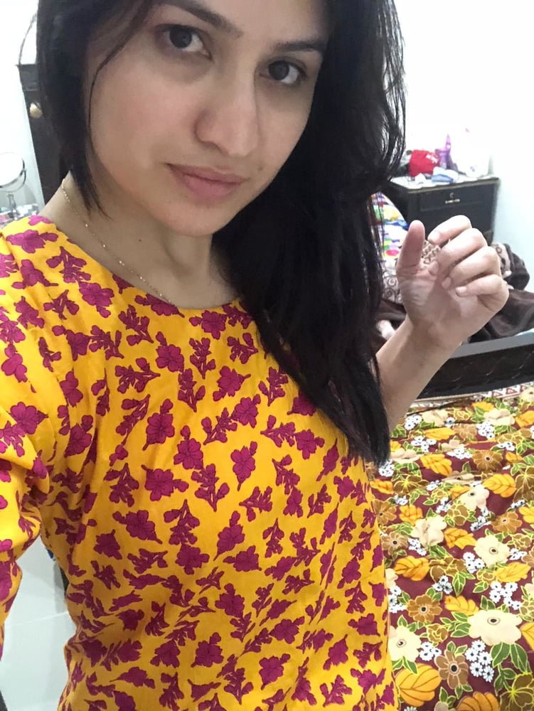 Pakistani girl part 1