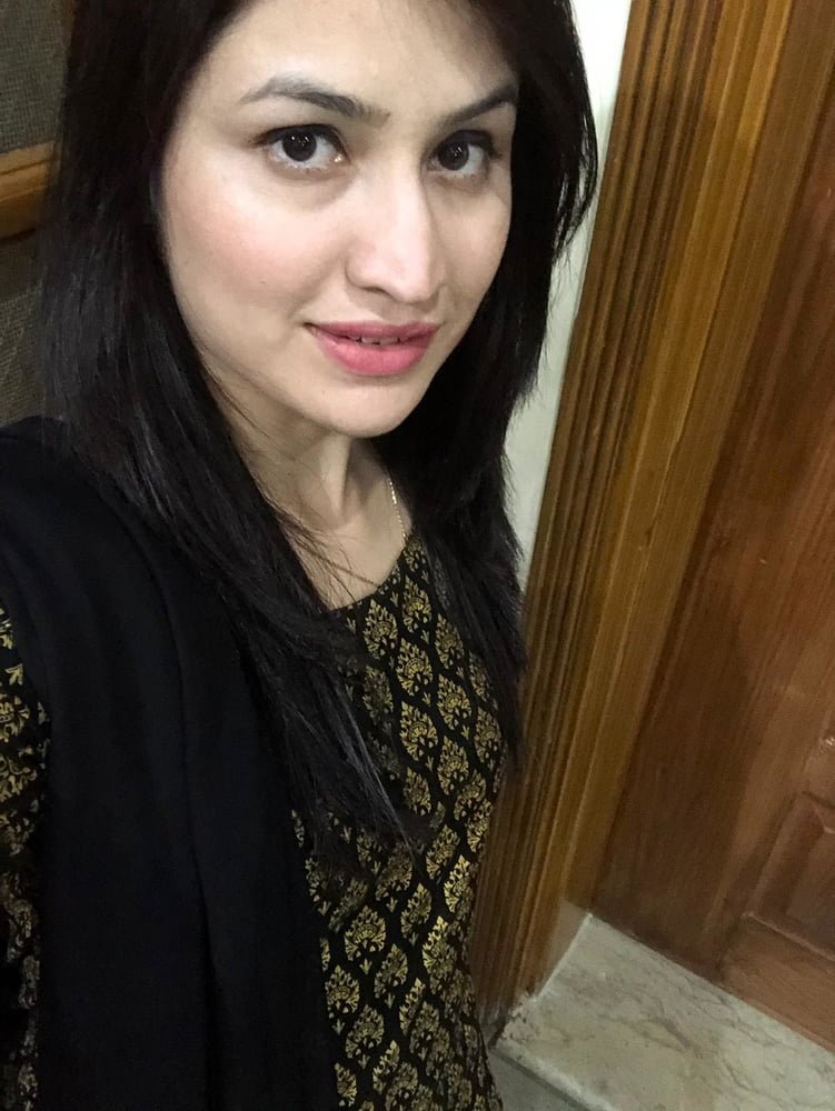 Pakistani girl part 1
