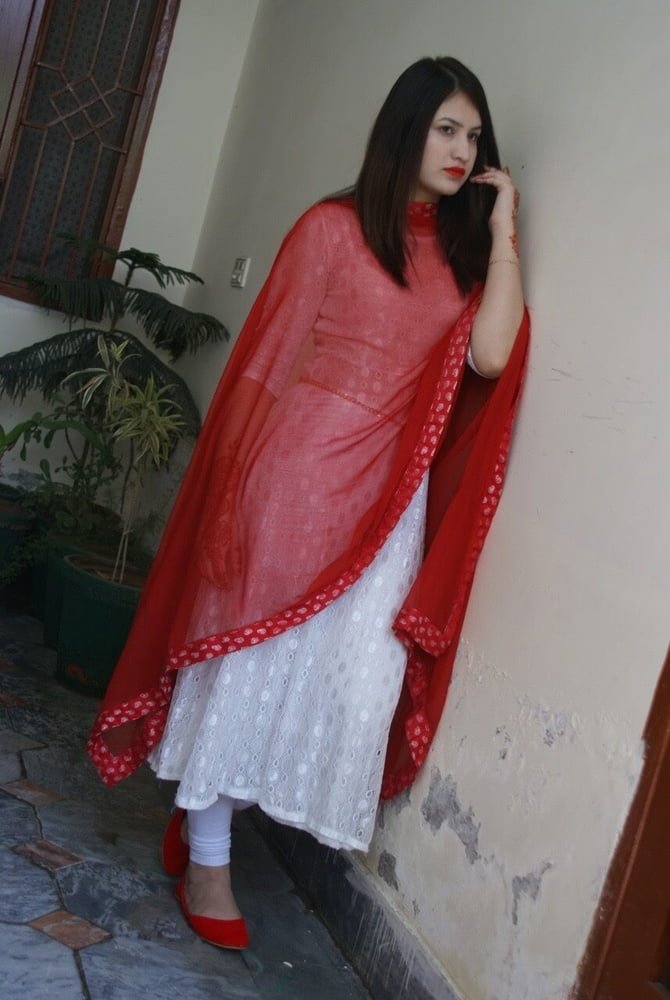 Pakistani girl part 1