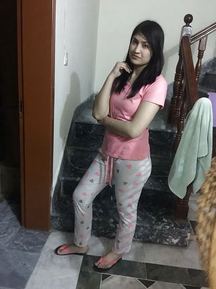 Pakistani girl part 1