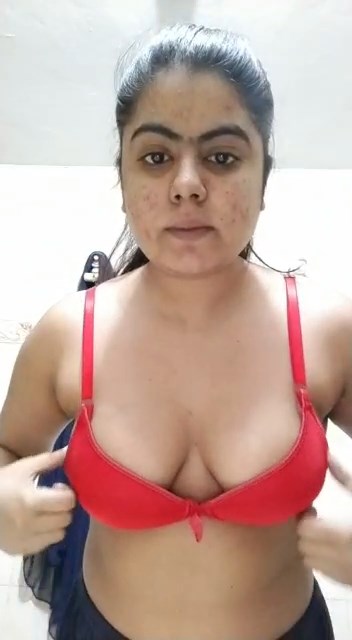 Bhabhi share nude pics
