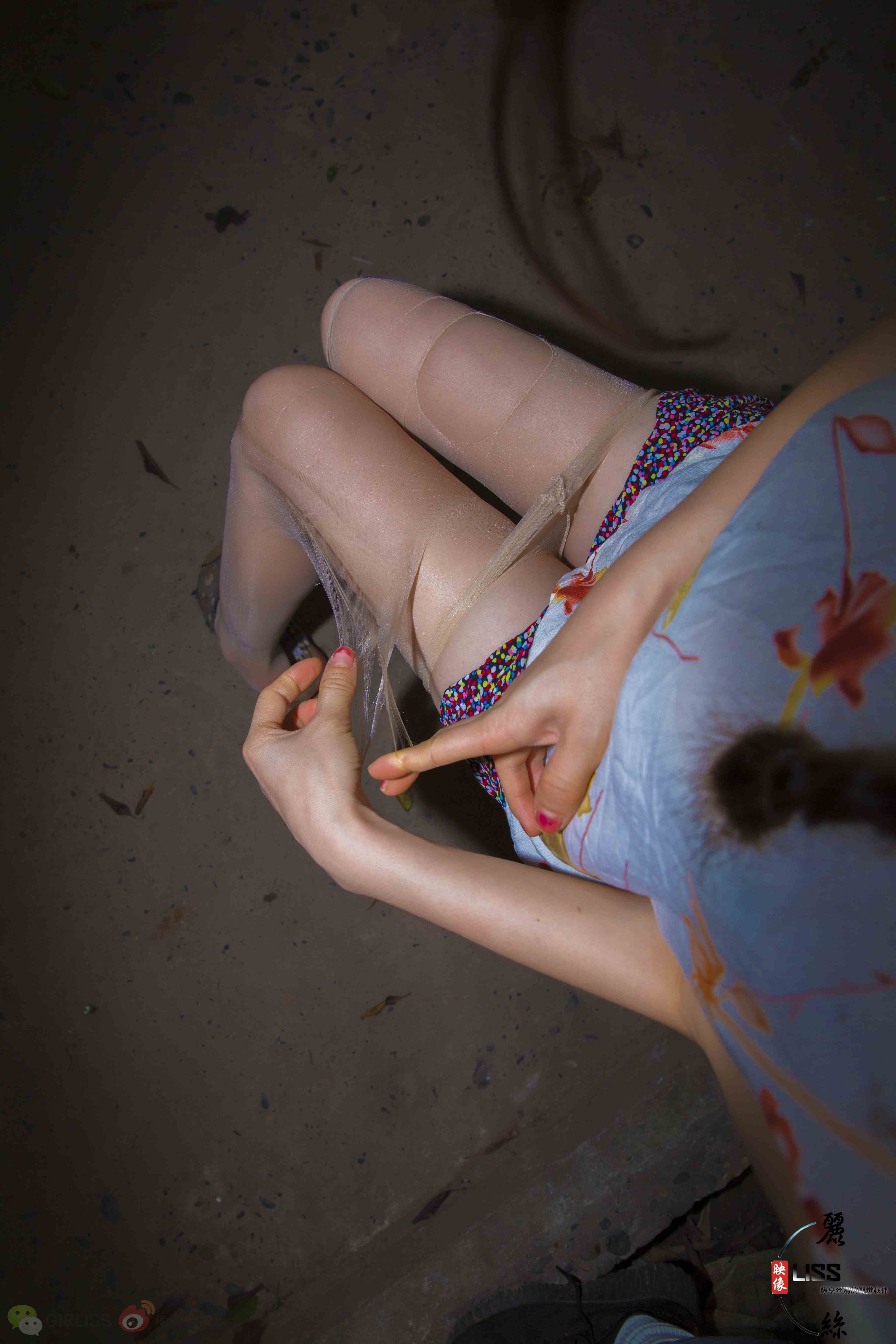 China Beauty Legs and feet 681