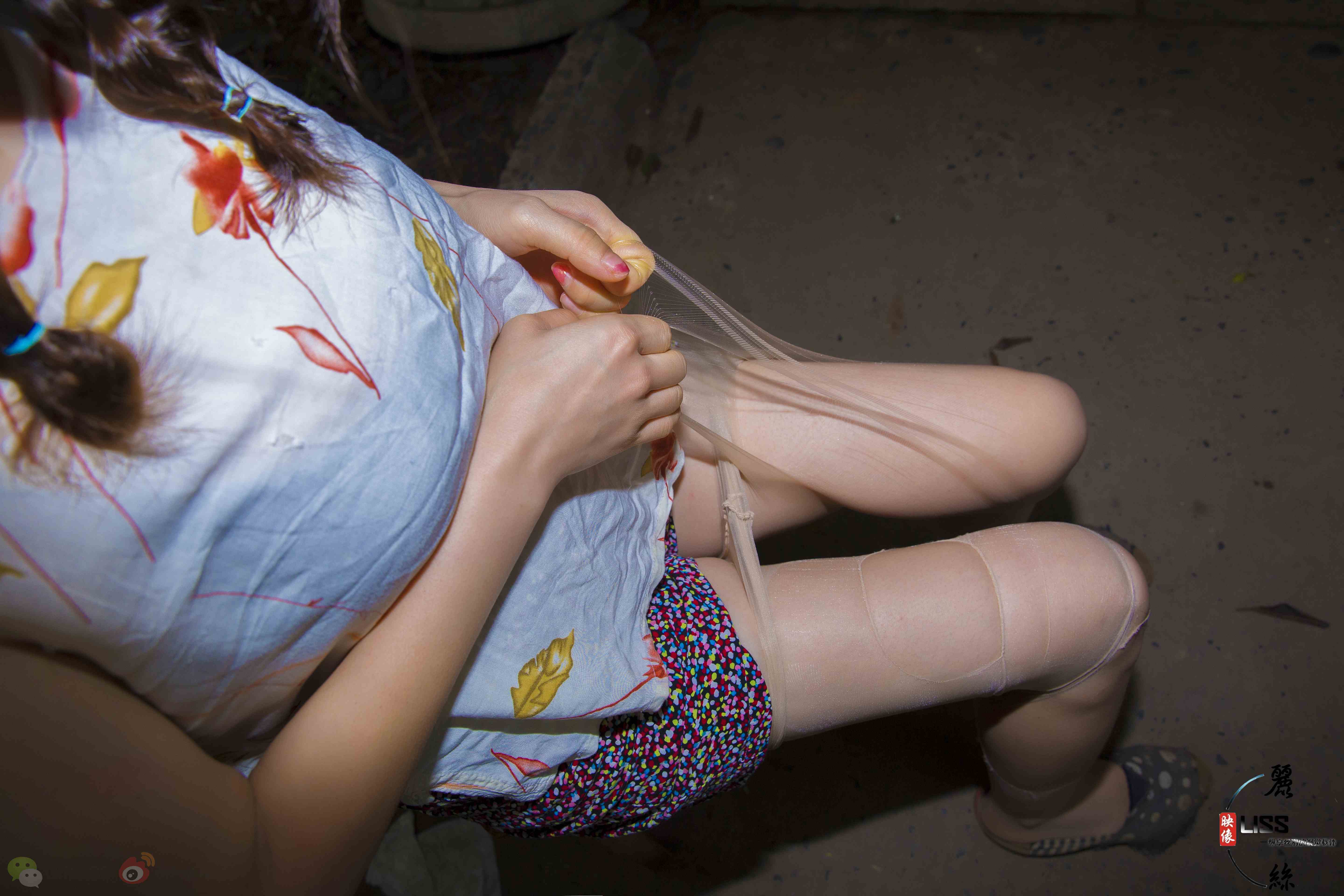 China Beauty Legs and feet 681