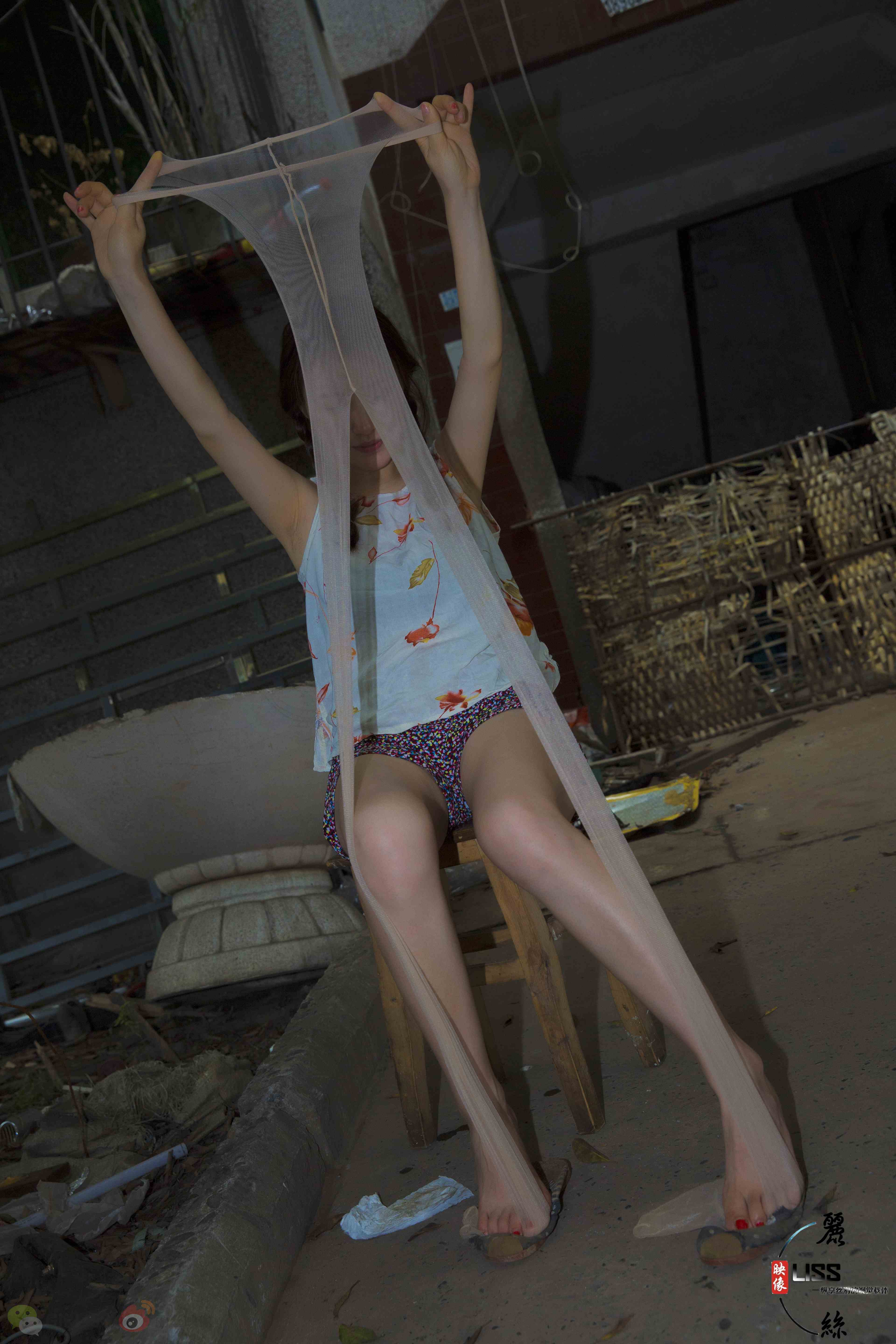 China Beauty Legs and feet 681