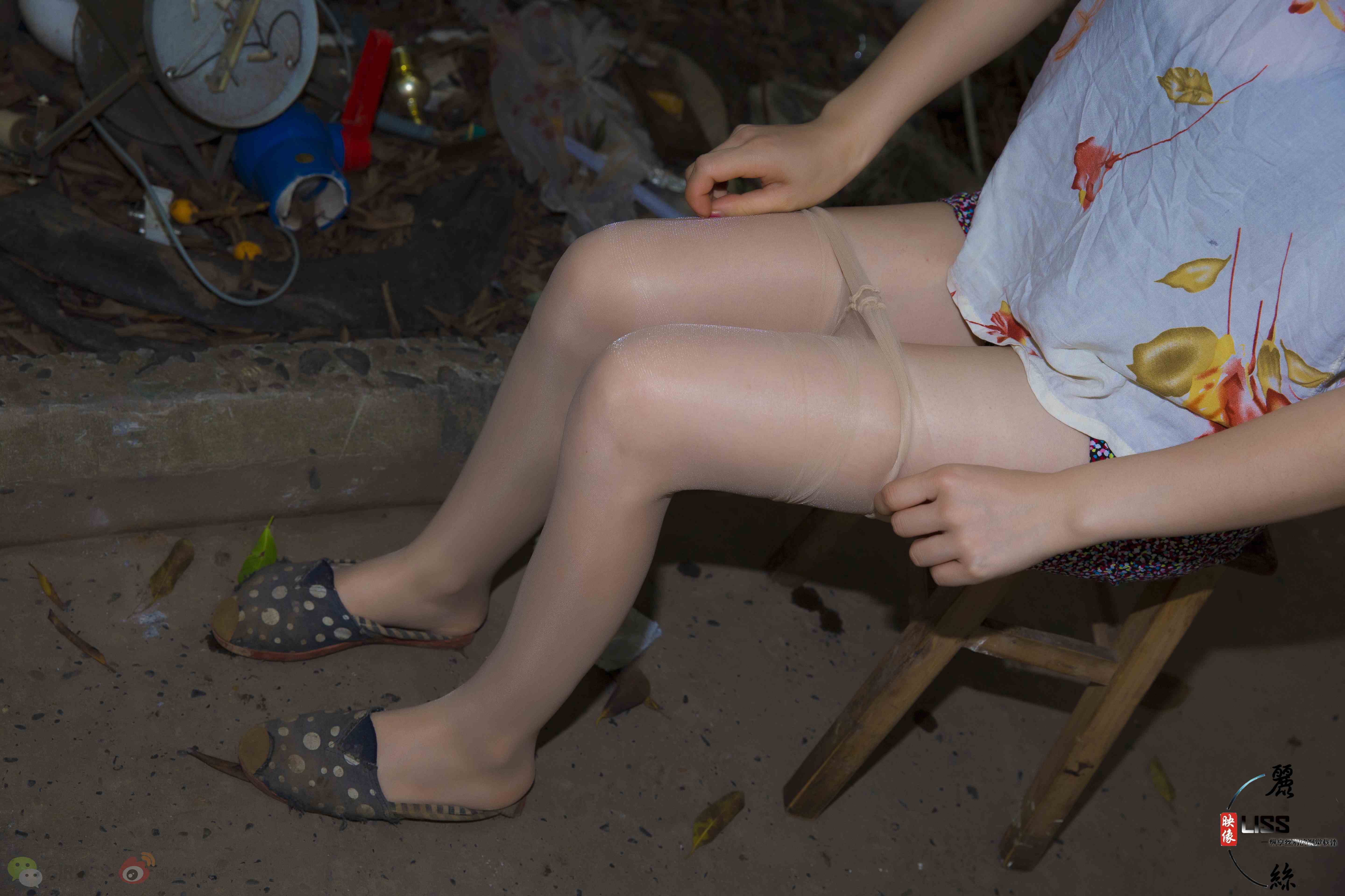 China Beauty Legs and feet 681