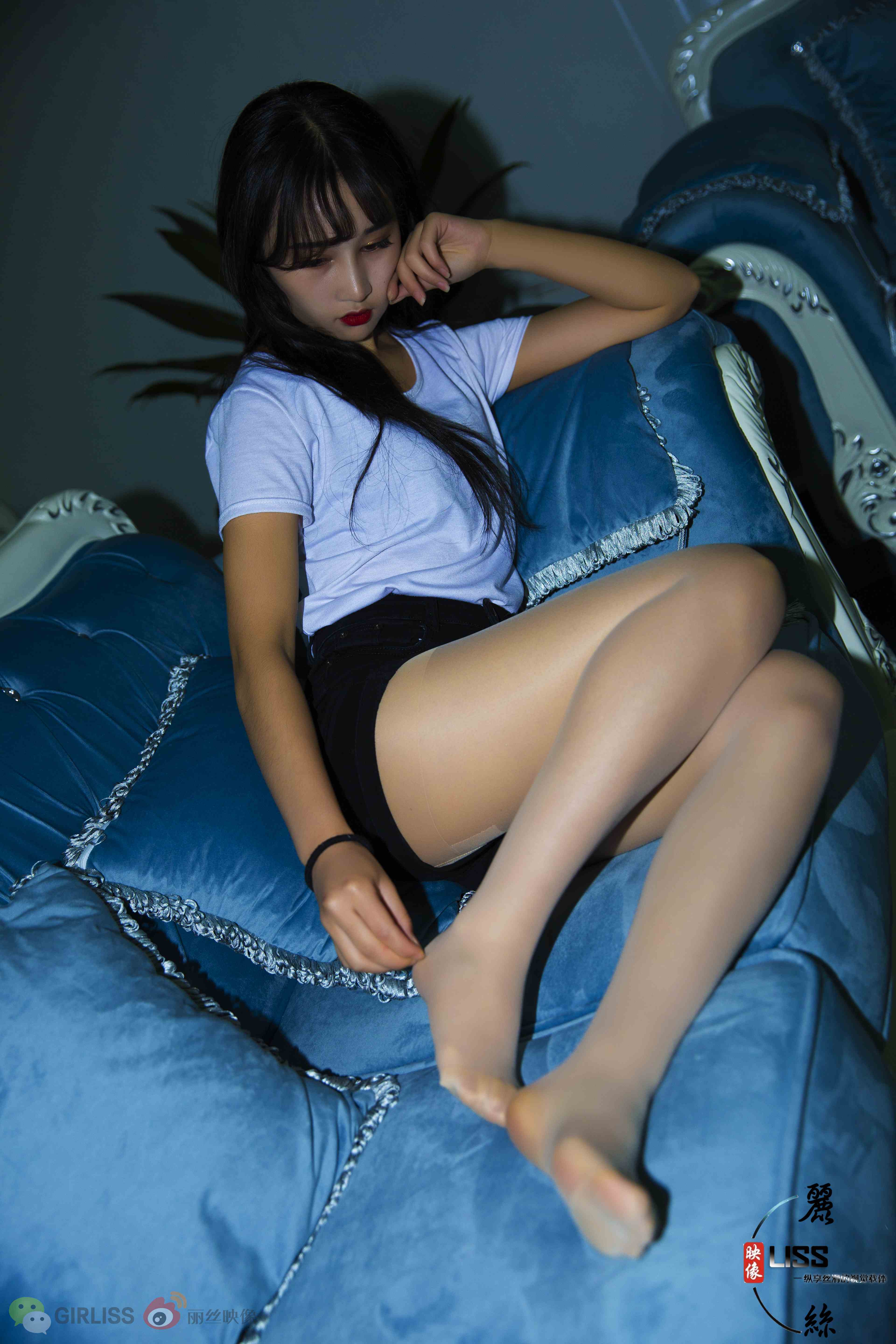 China Beauty Legs and feet 682