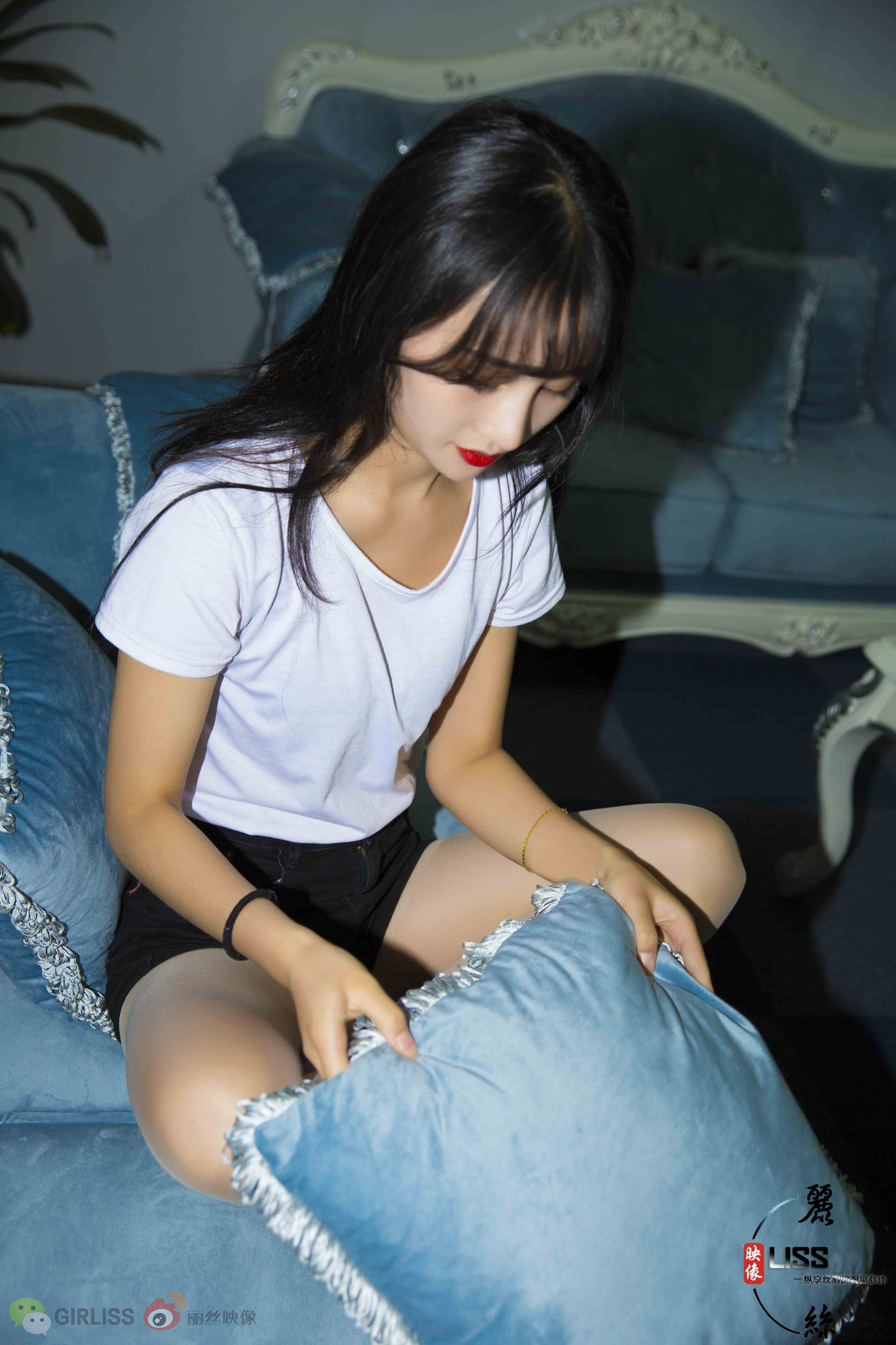 China Beauty Legs and feet 682