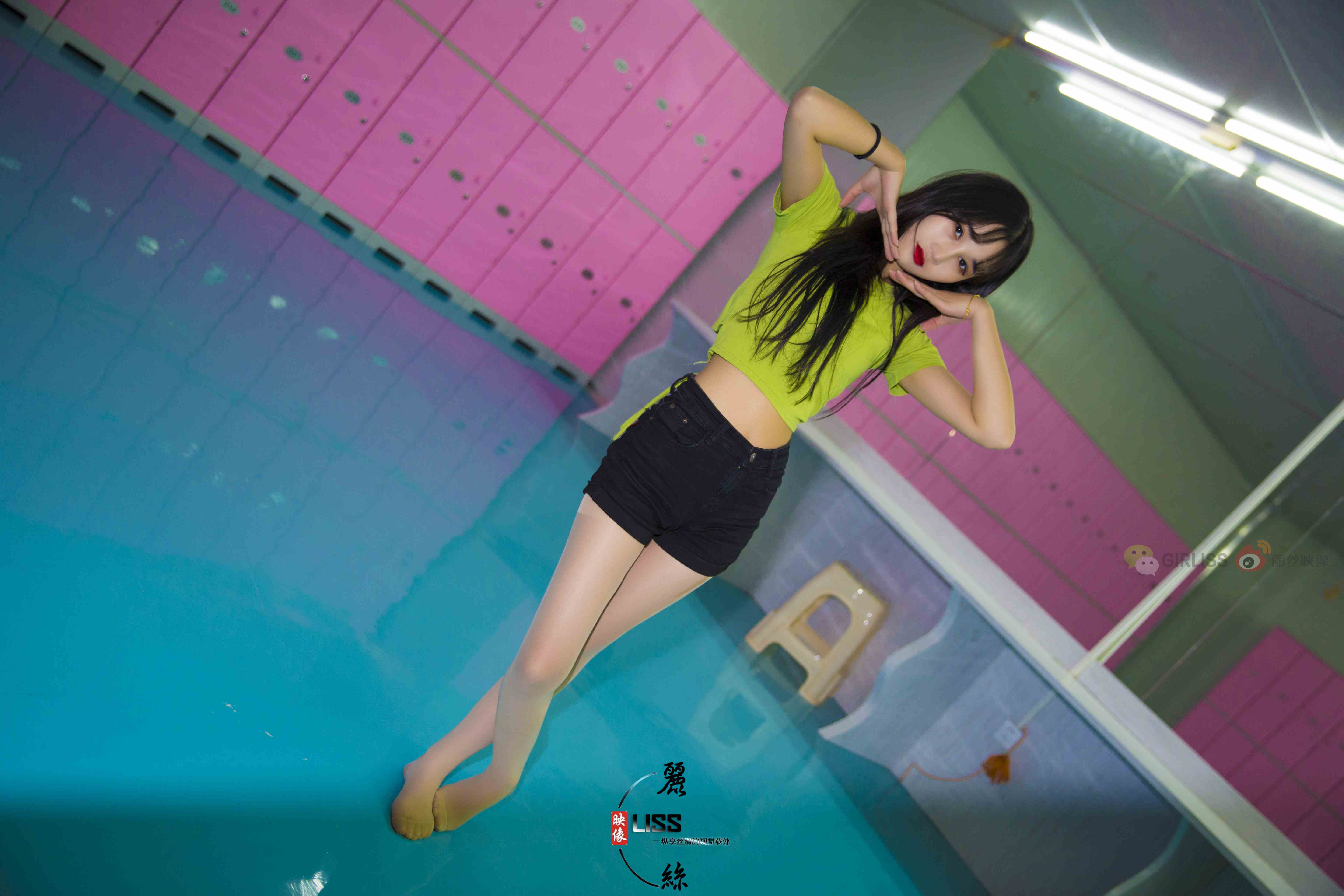 China Beauty Legs and feet 683