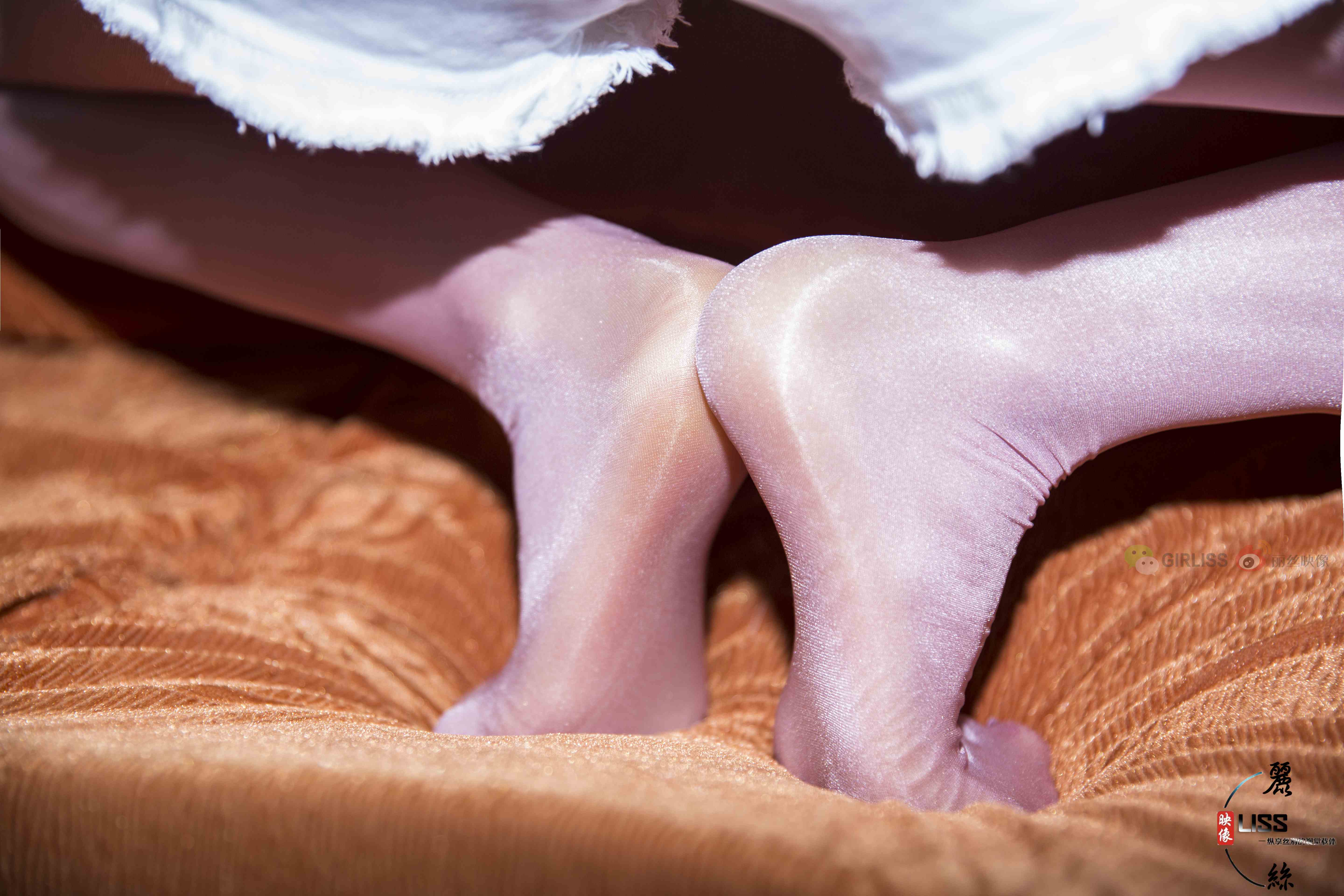 China Beauty Legs and feet 684