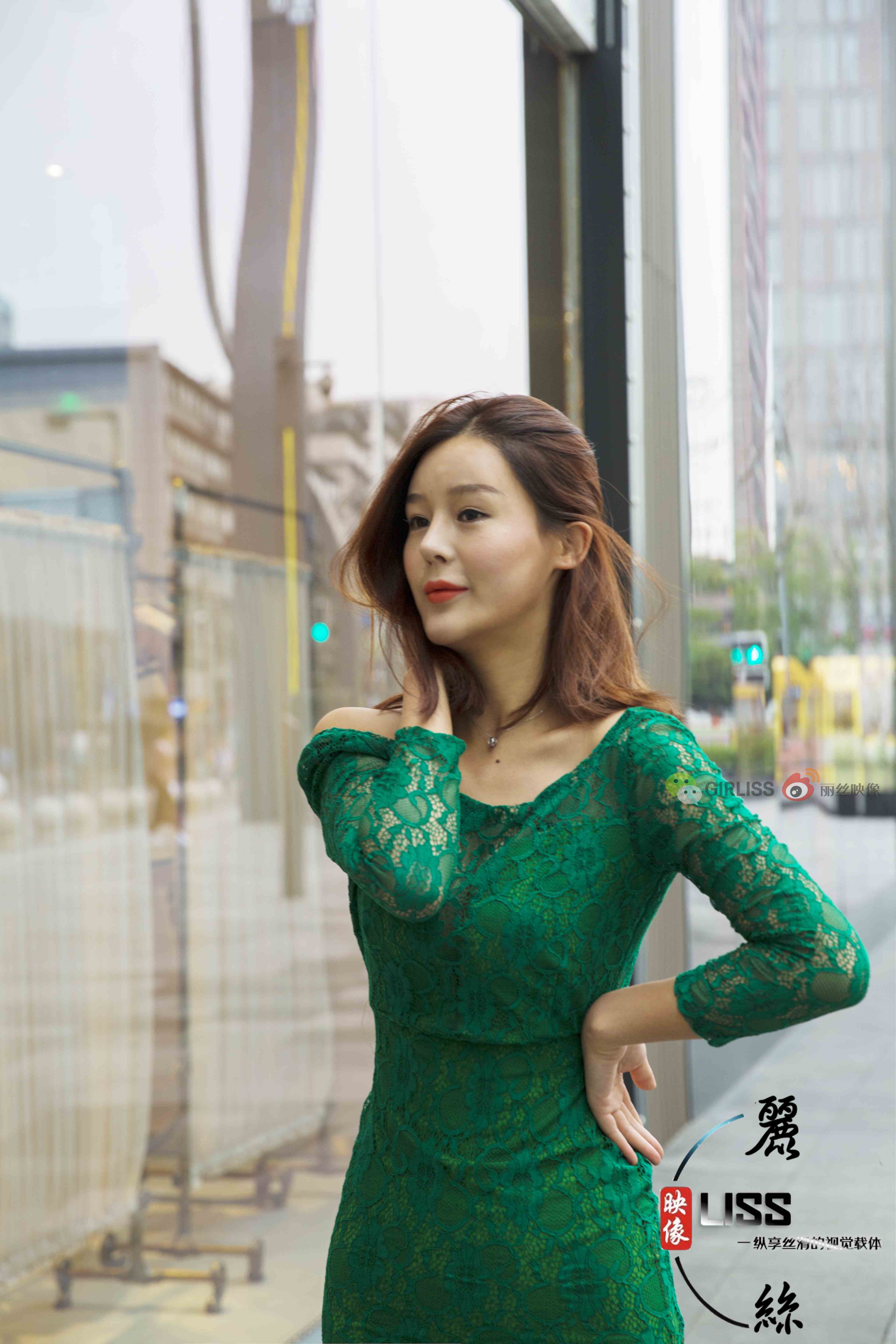 China Beauty Legs and feet 685