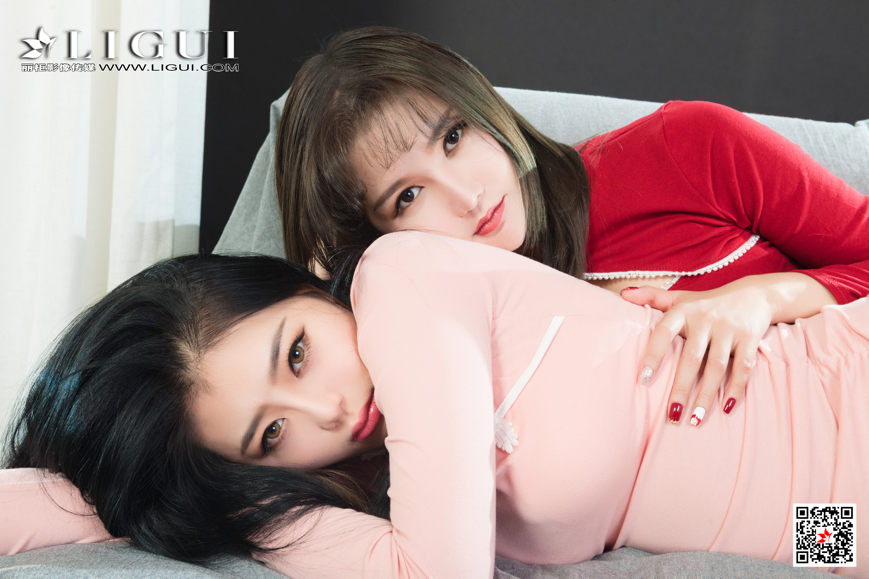 Foot Fetish Twin Flowers 86