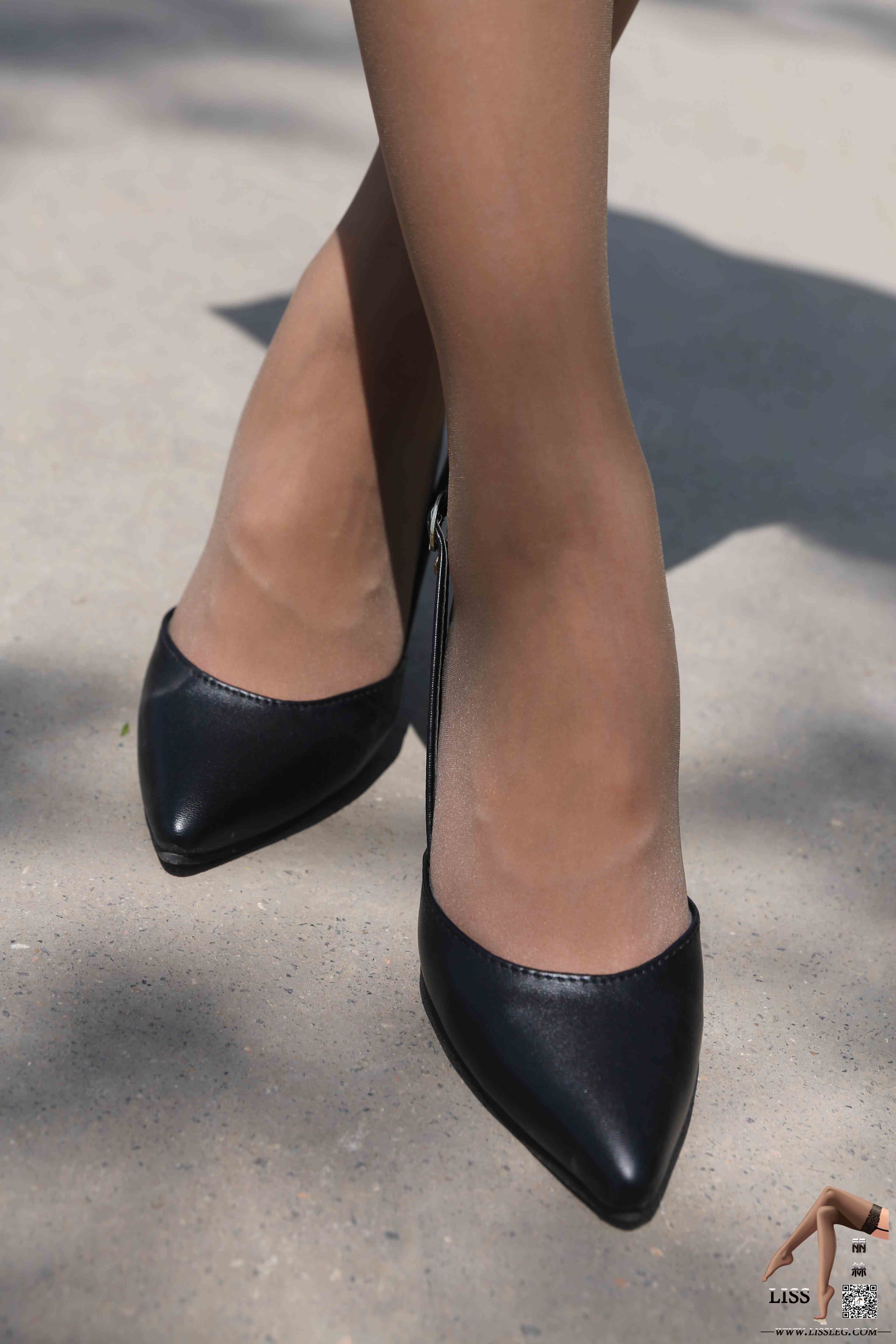 China Beauty Legs and feet 686