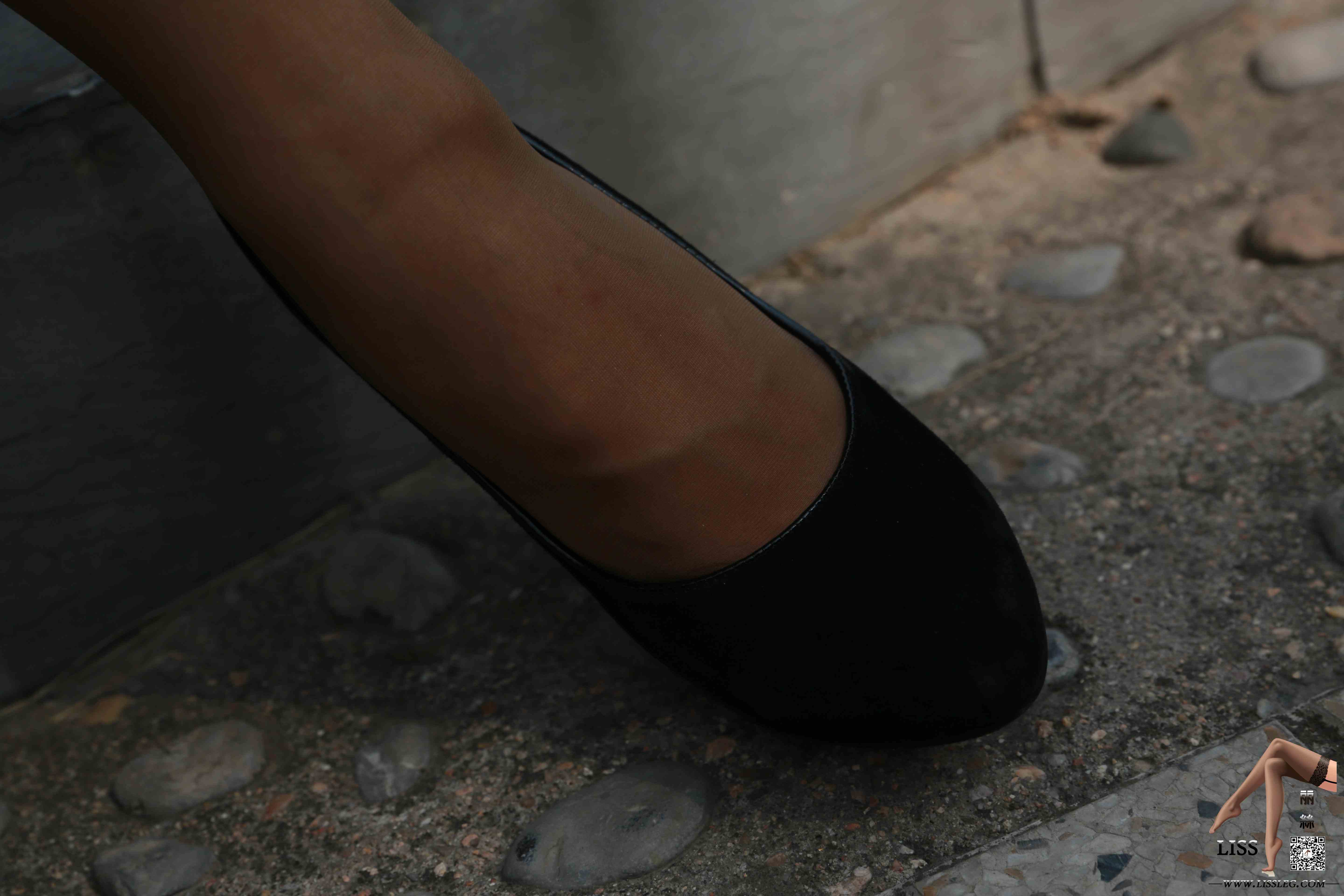 China Beauty Legs and feet 686