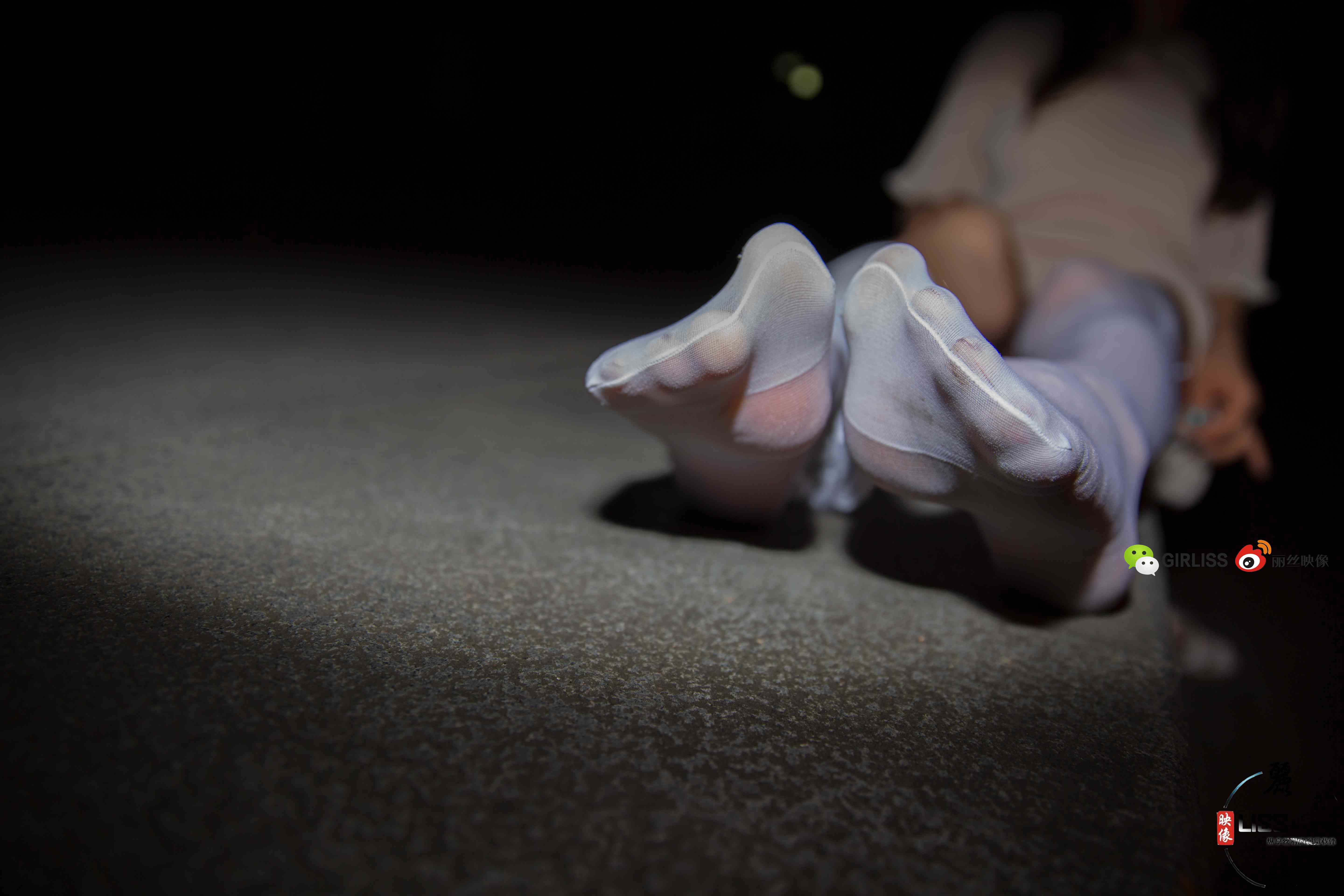 China Beauty Legs and feet 688