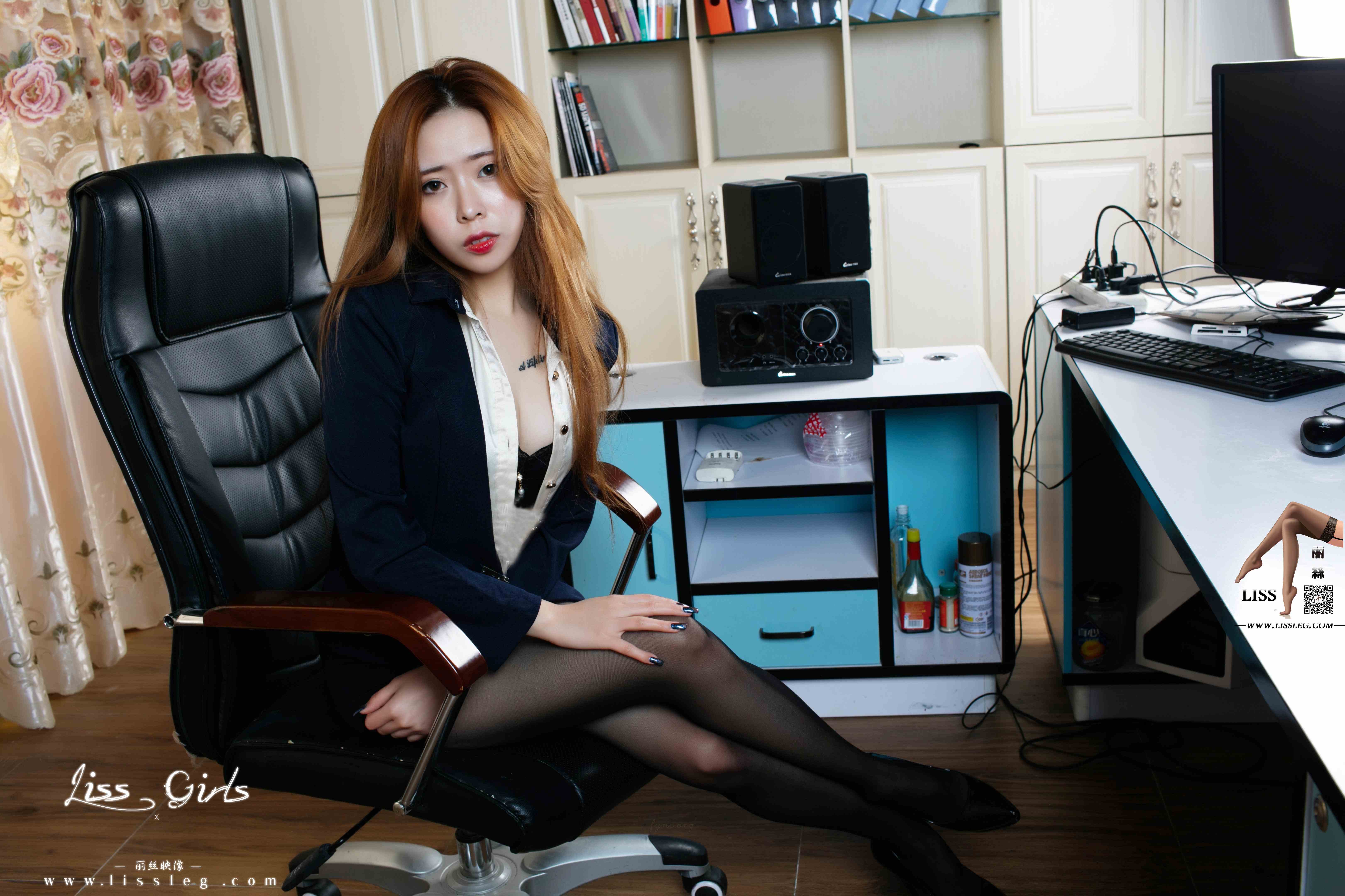 China Beauty Legs and feet 689