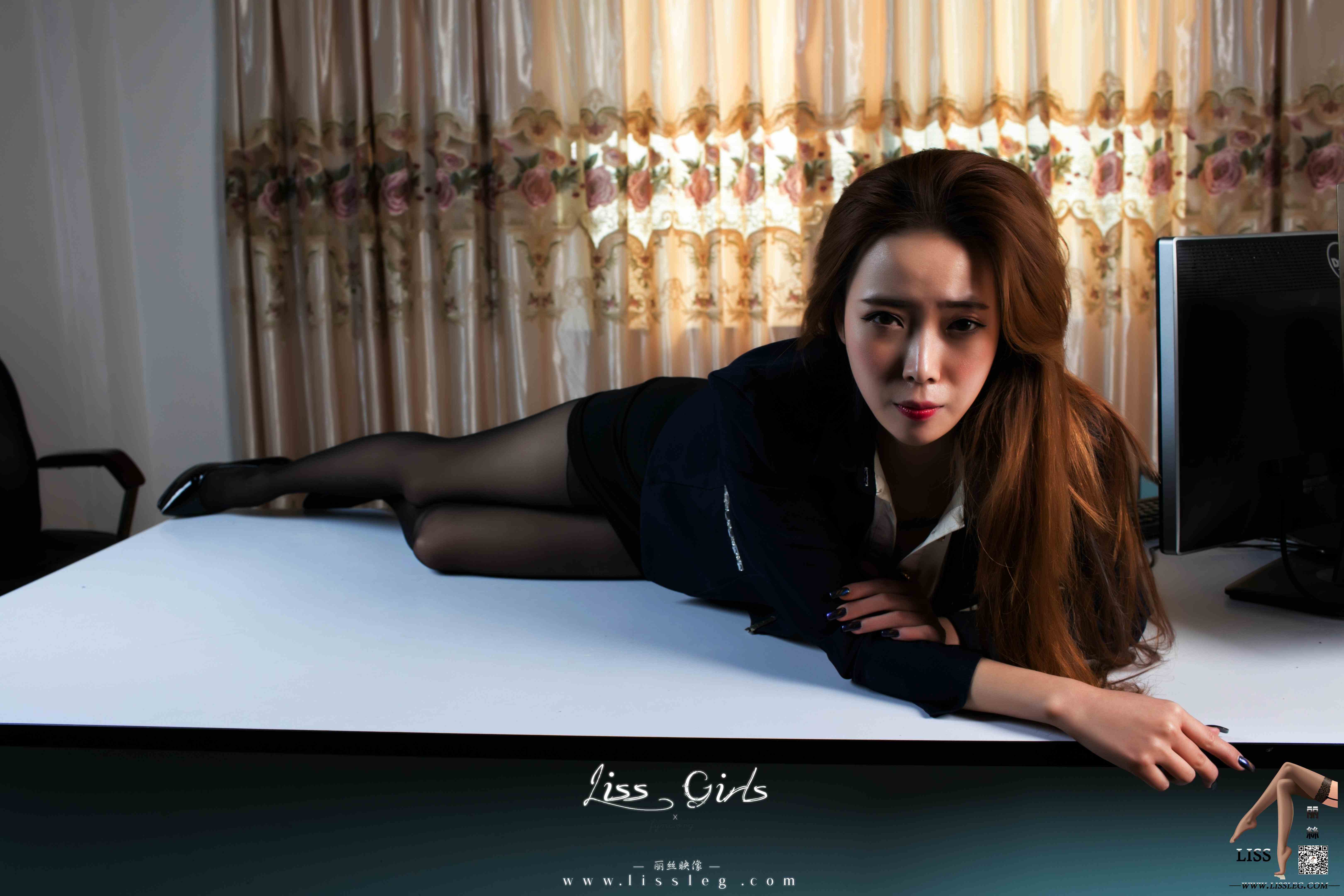 China Beauty Legs and feet 689