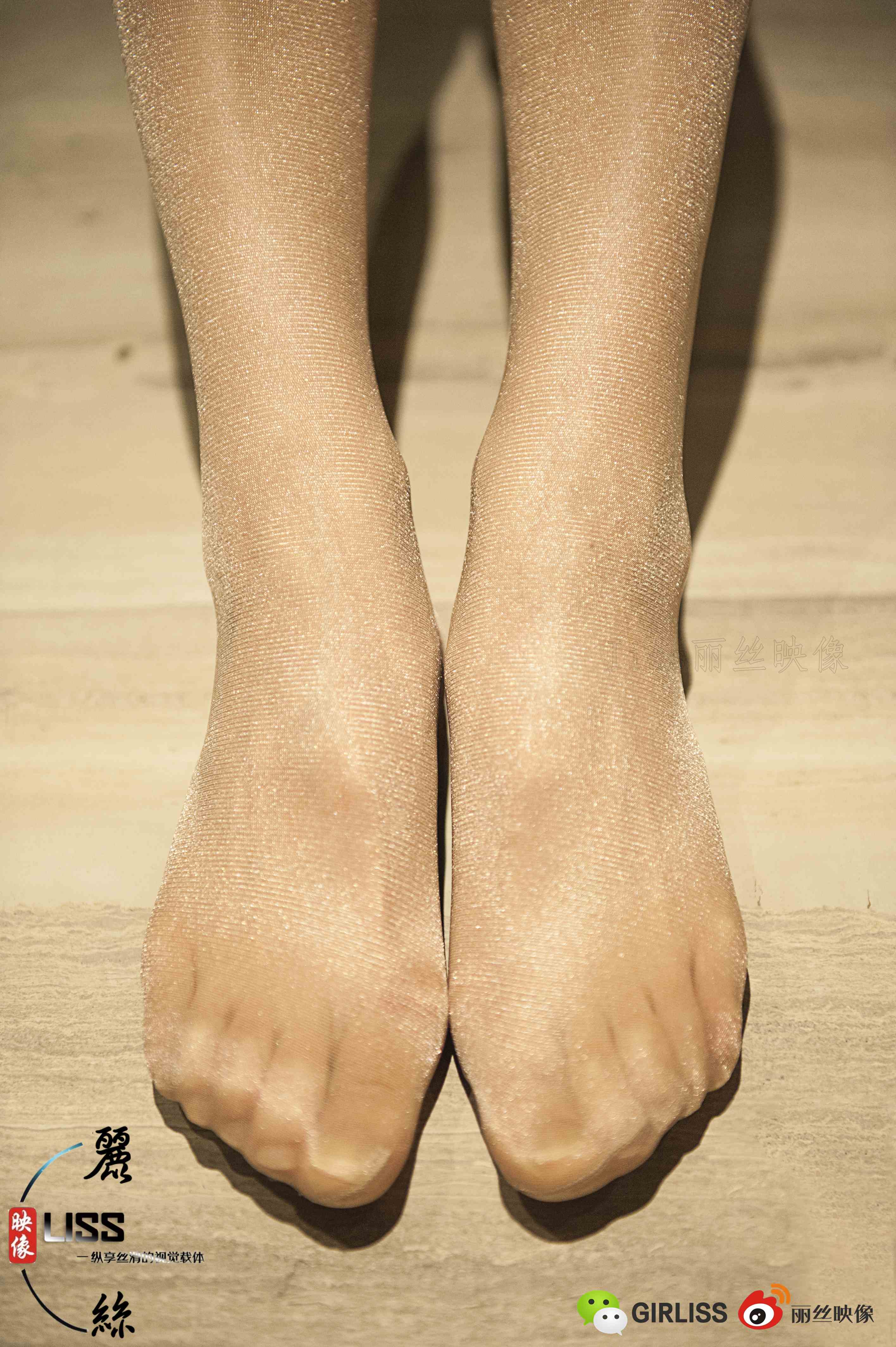 China Beauty Legs and feet 692