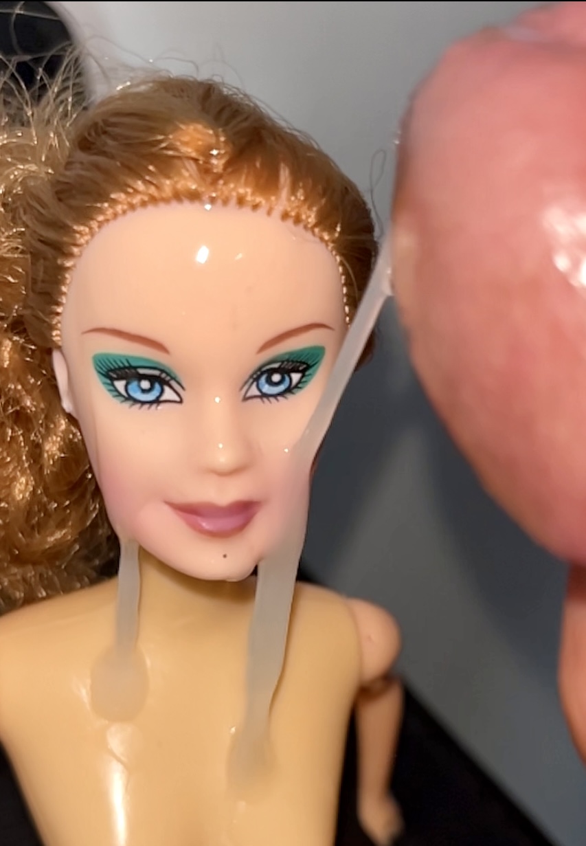 Slut faced Secondhand Barbie gets precum and cumshot facial