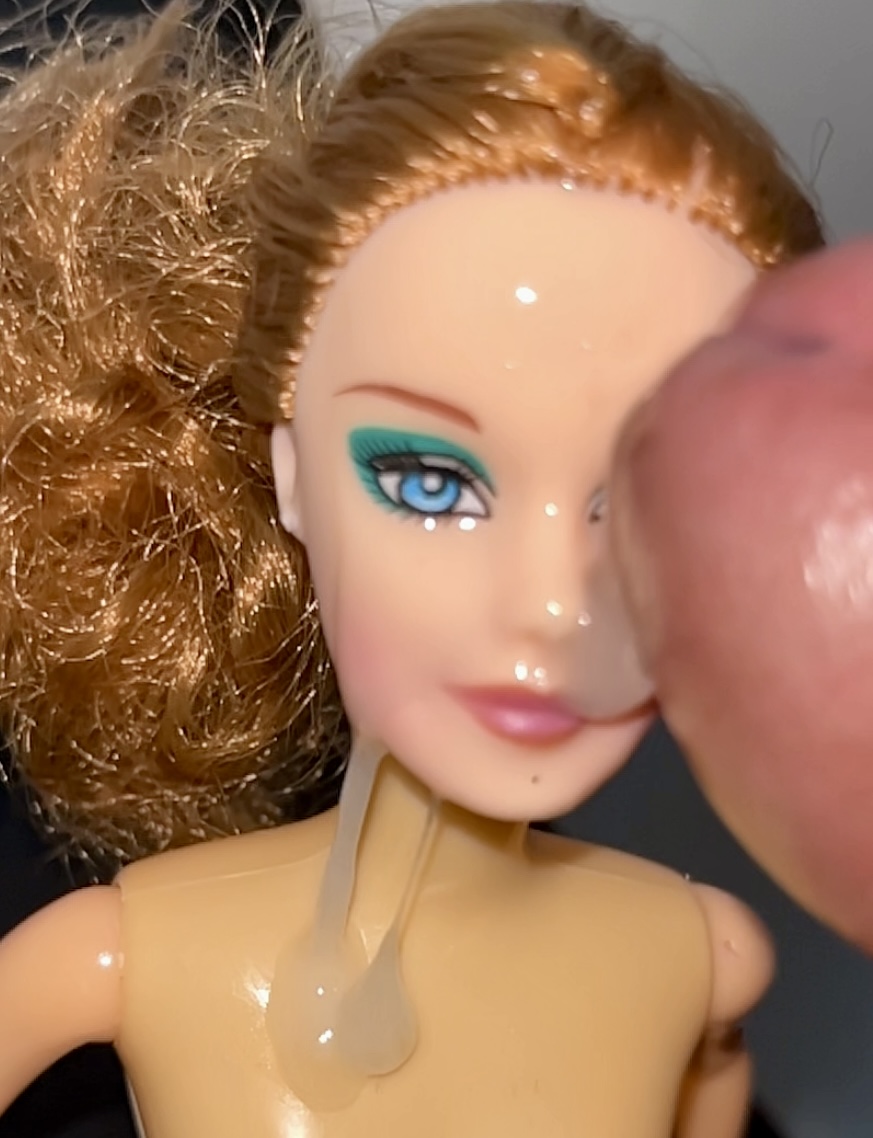 Slut faced Secondhand Barbie gets precum and cumshot facial