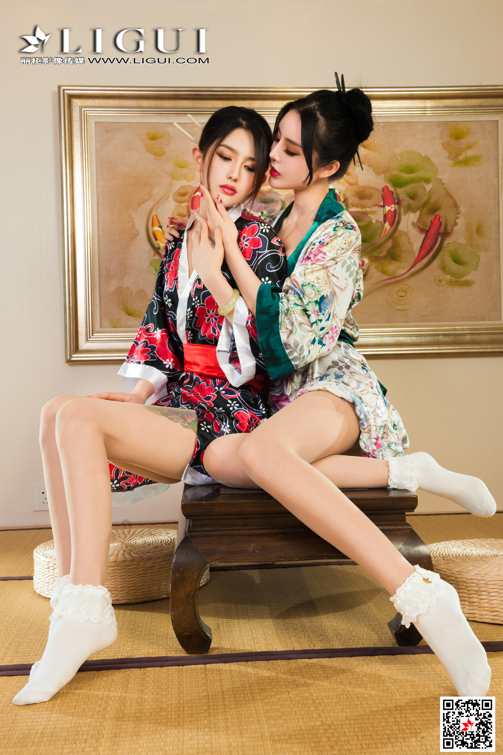 Foot Fetish Twin Flowers 88