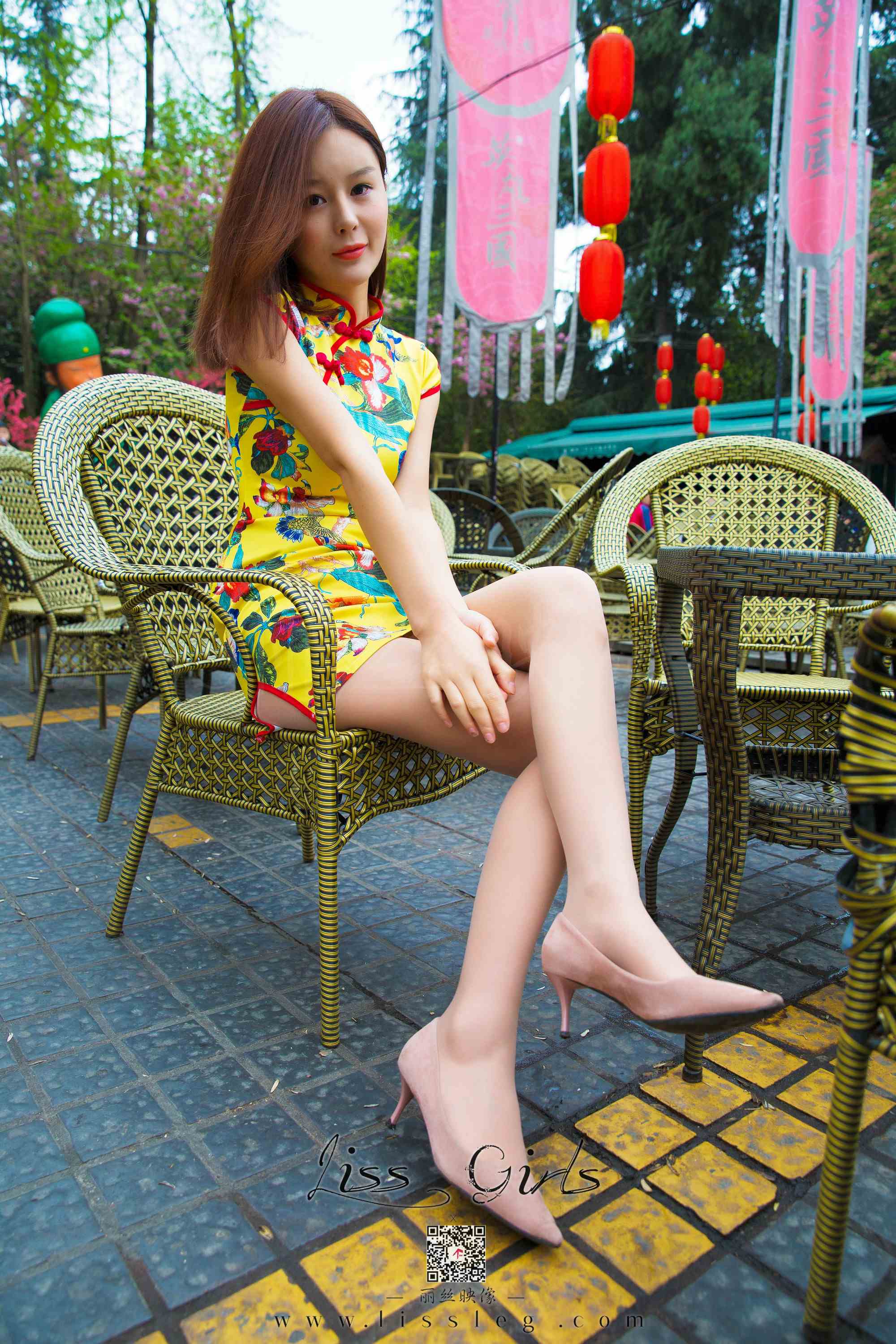 China Beauty Legs and feet 697