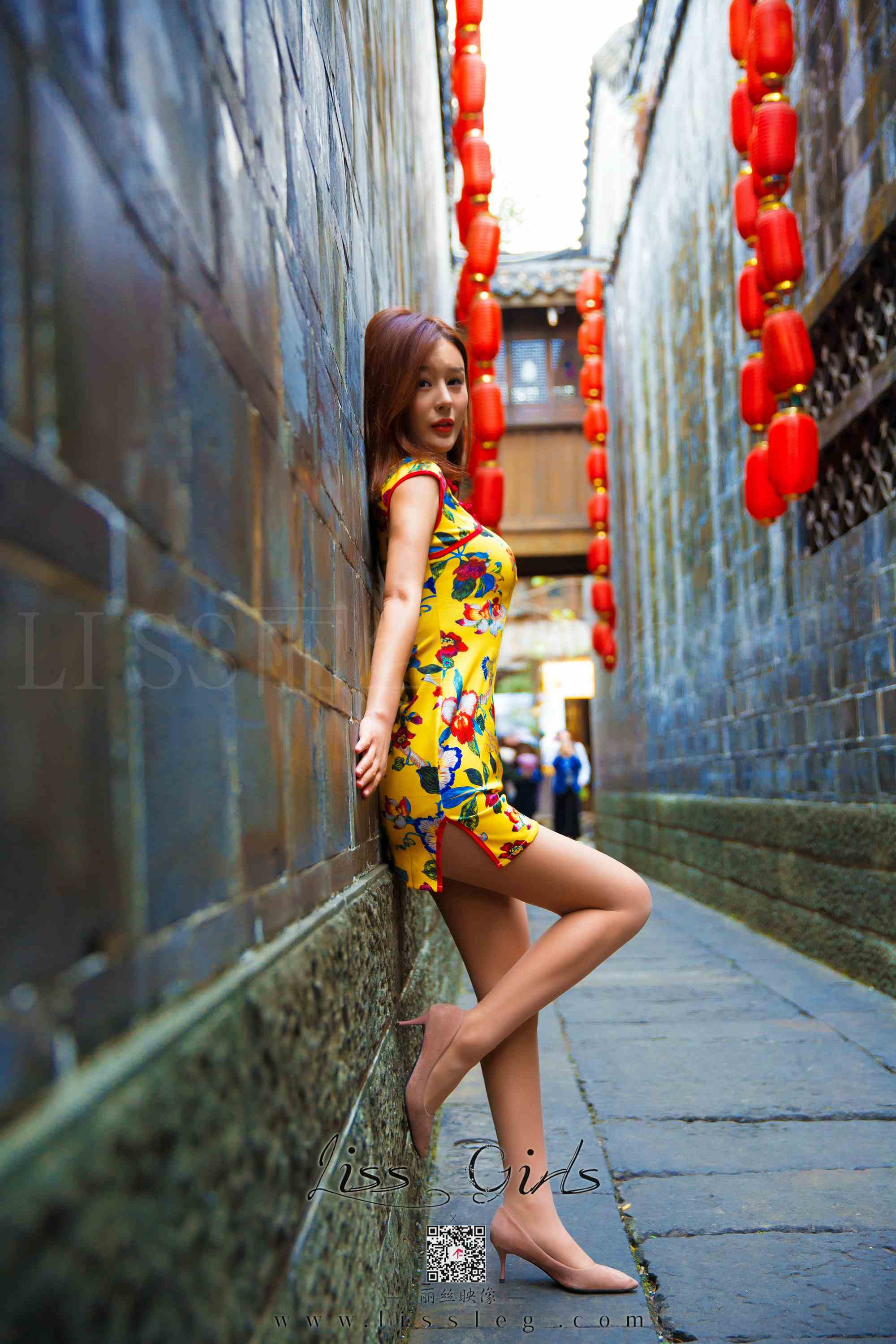 China Beauty Legs and feet 697