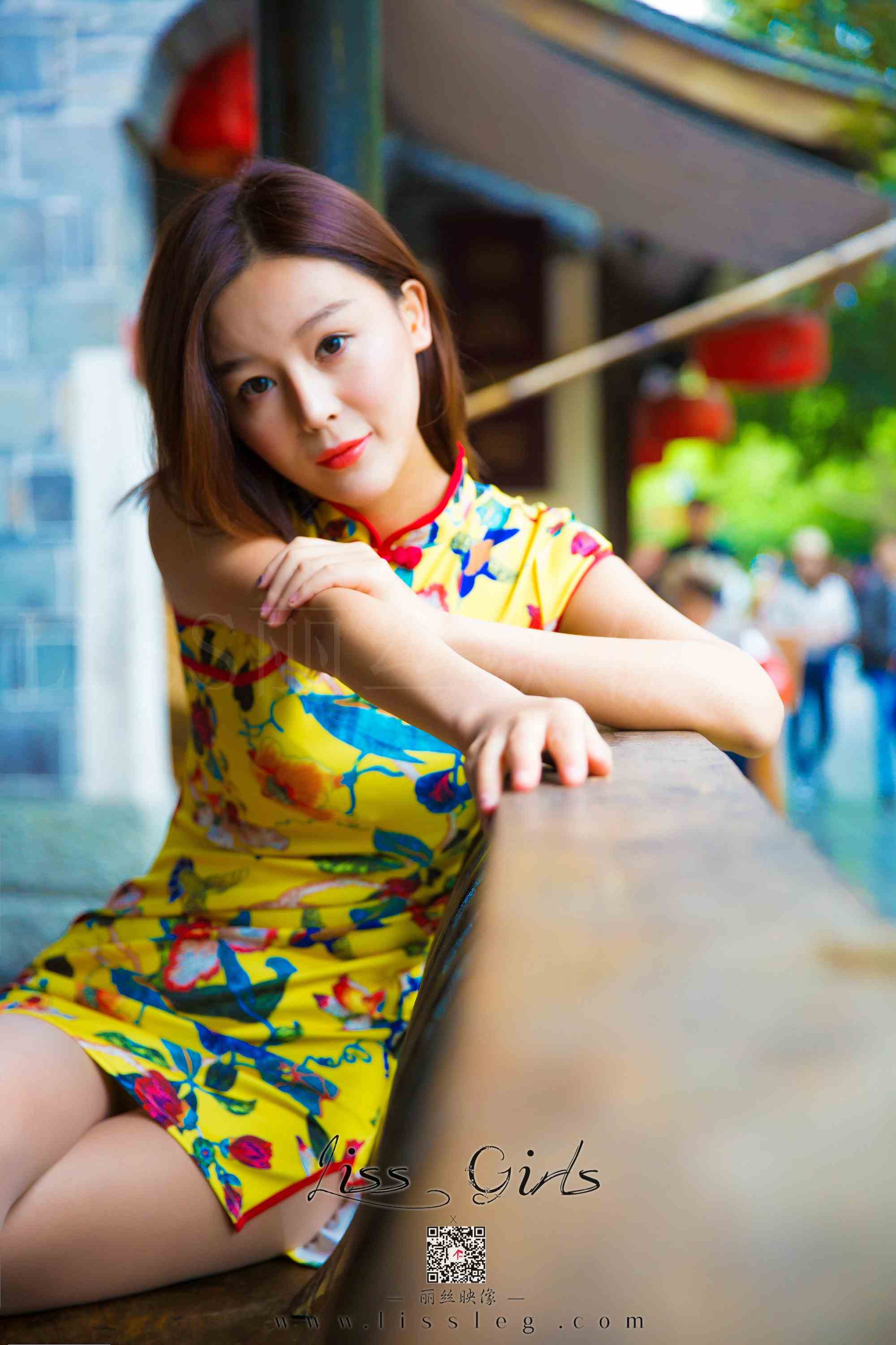 China Beauty Legs and feet 697