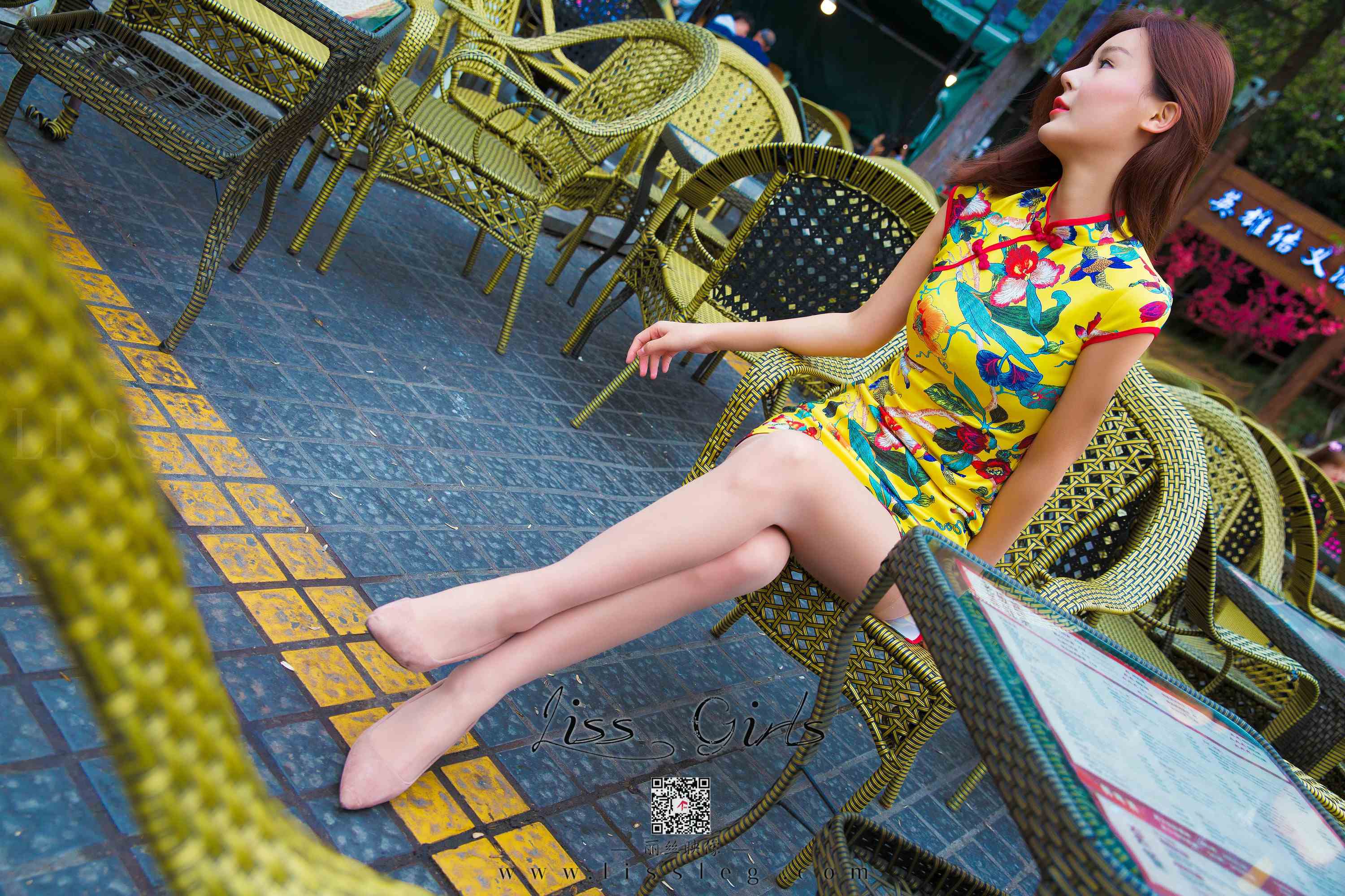 China Beauty Legs and feet 697