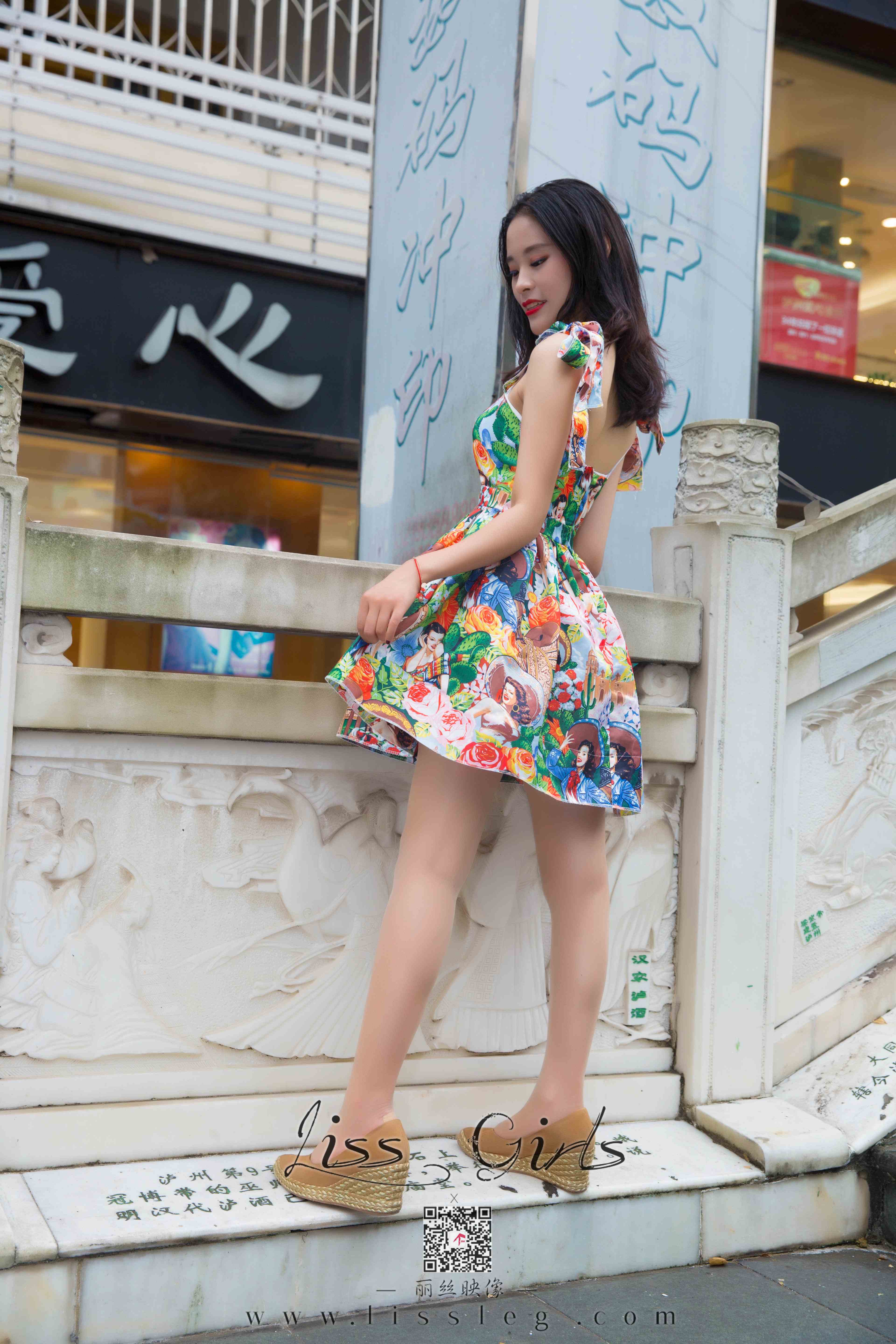 China Beauty Legs and feet 699