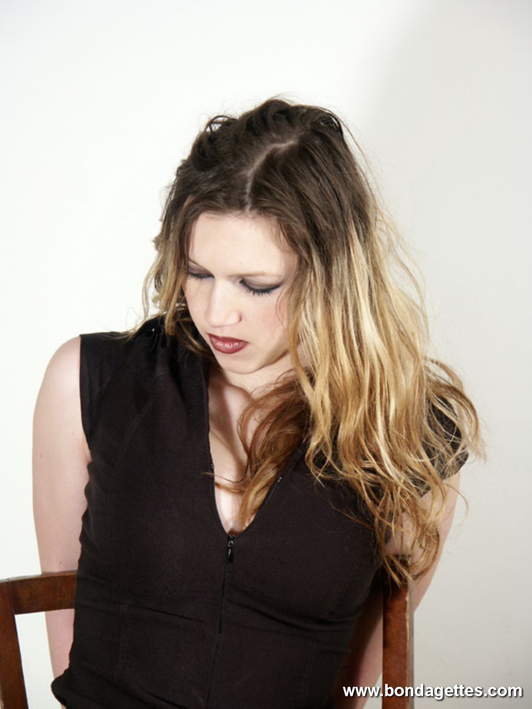 Hot girl in bondage 334