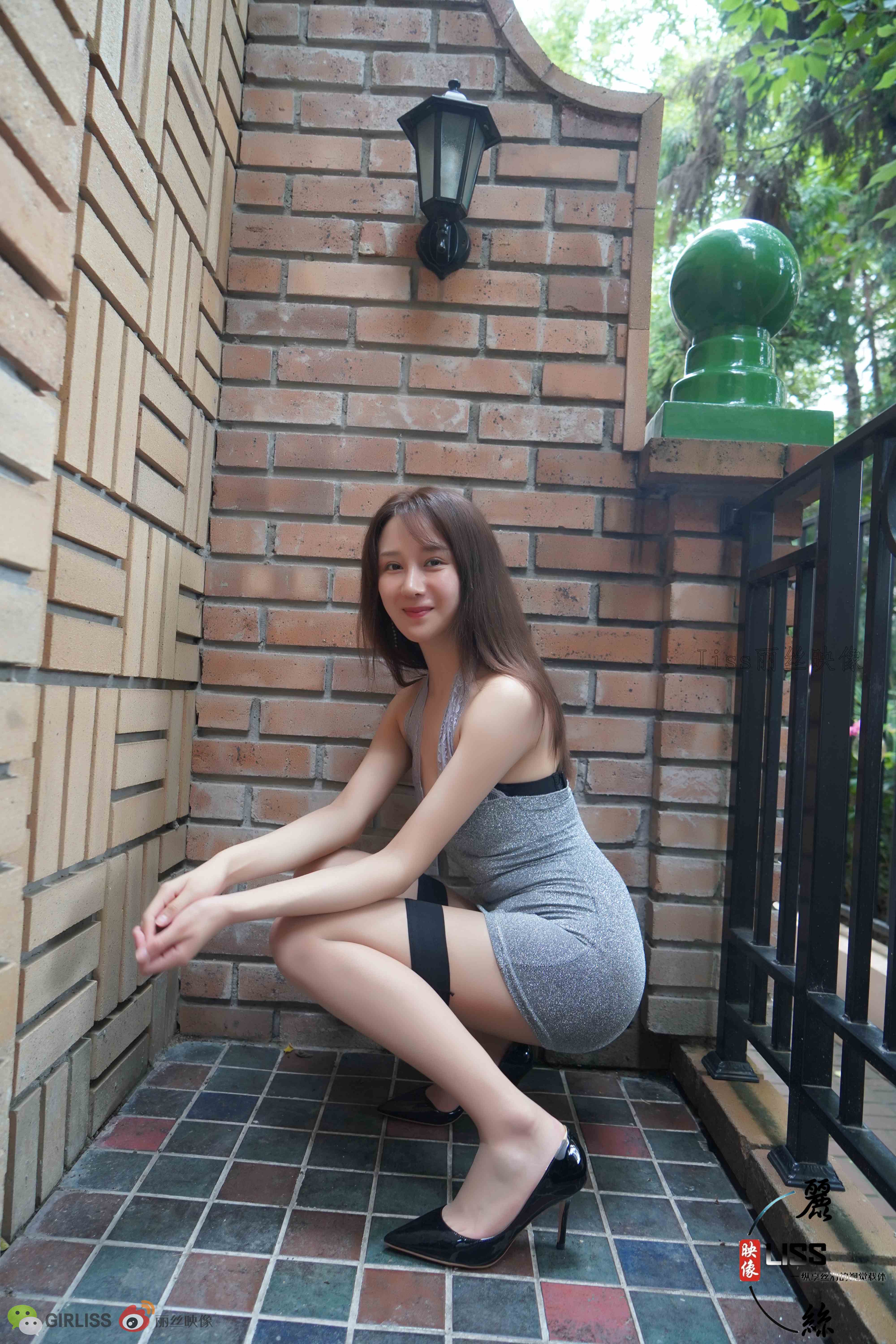 China Beauty Legs and feet 701