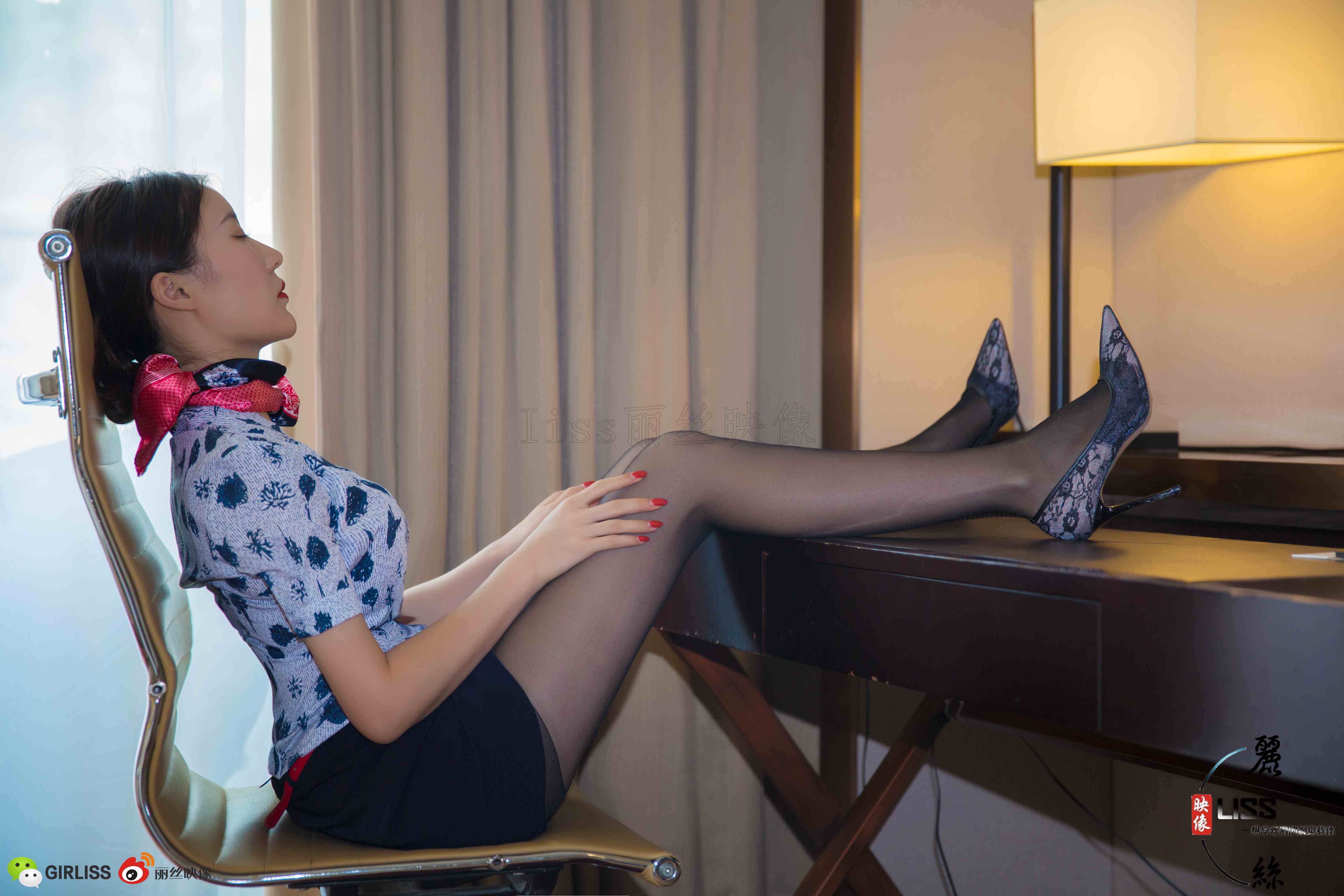 China Beauty Legs and feet 706-1