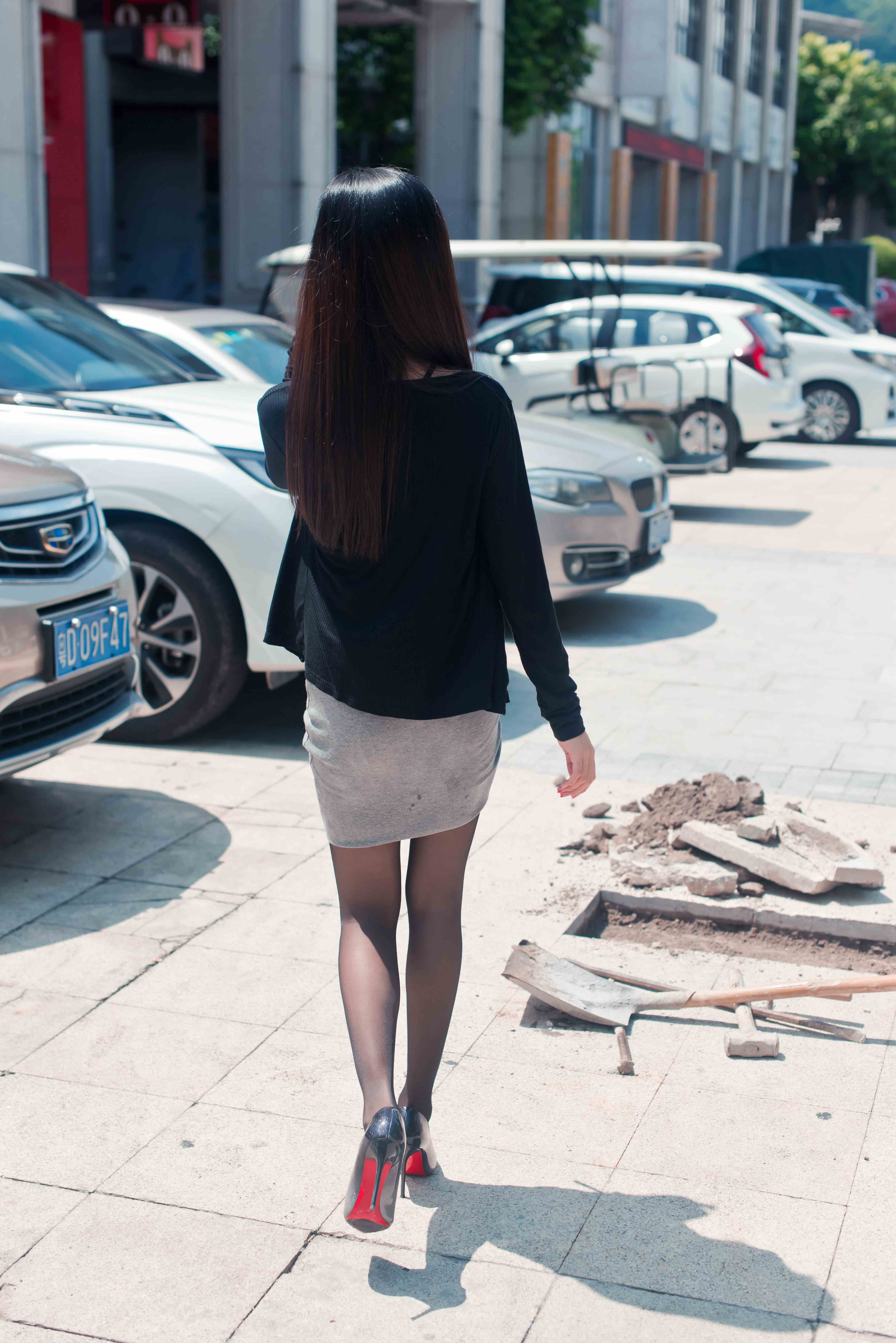 China Beauty Legs and feet 709